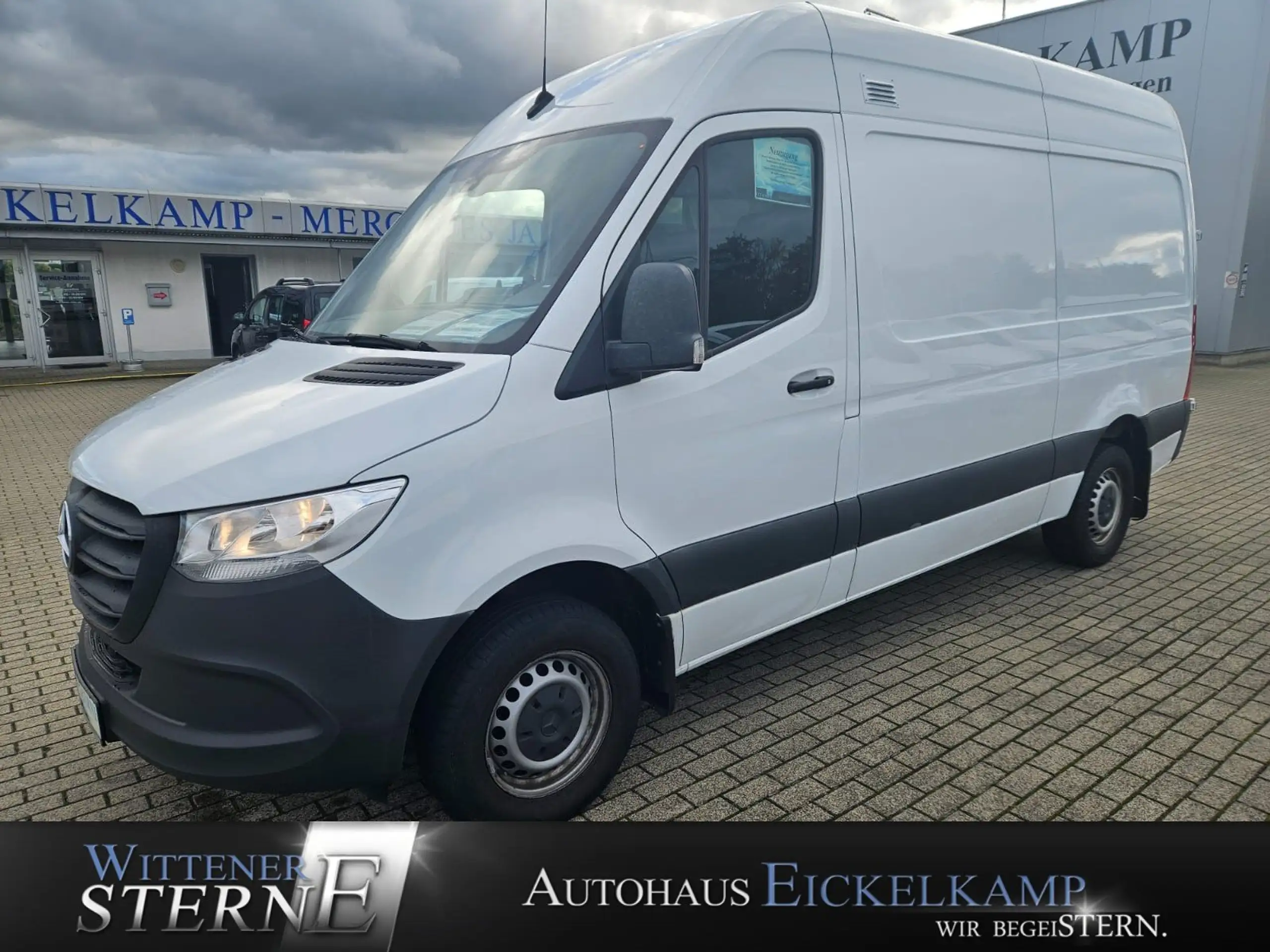 Mercedes-Benz - Sprinter