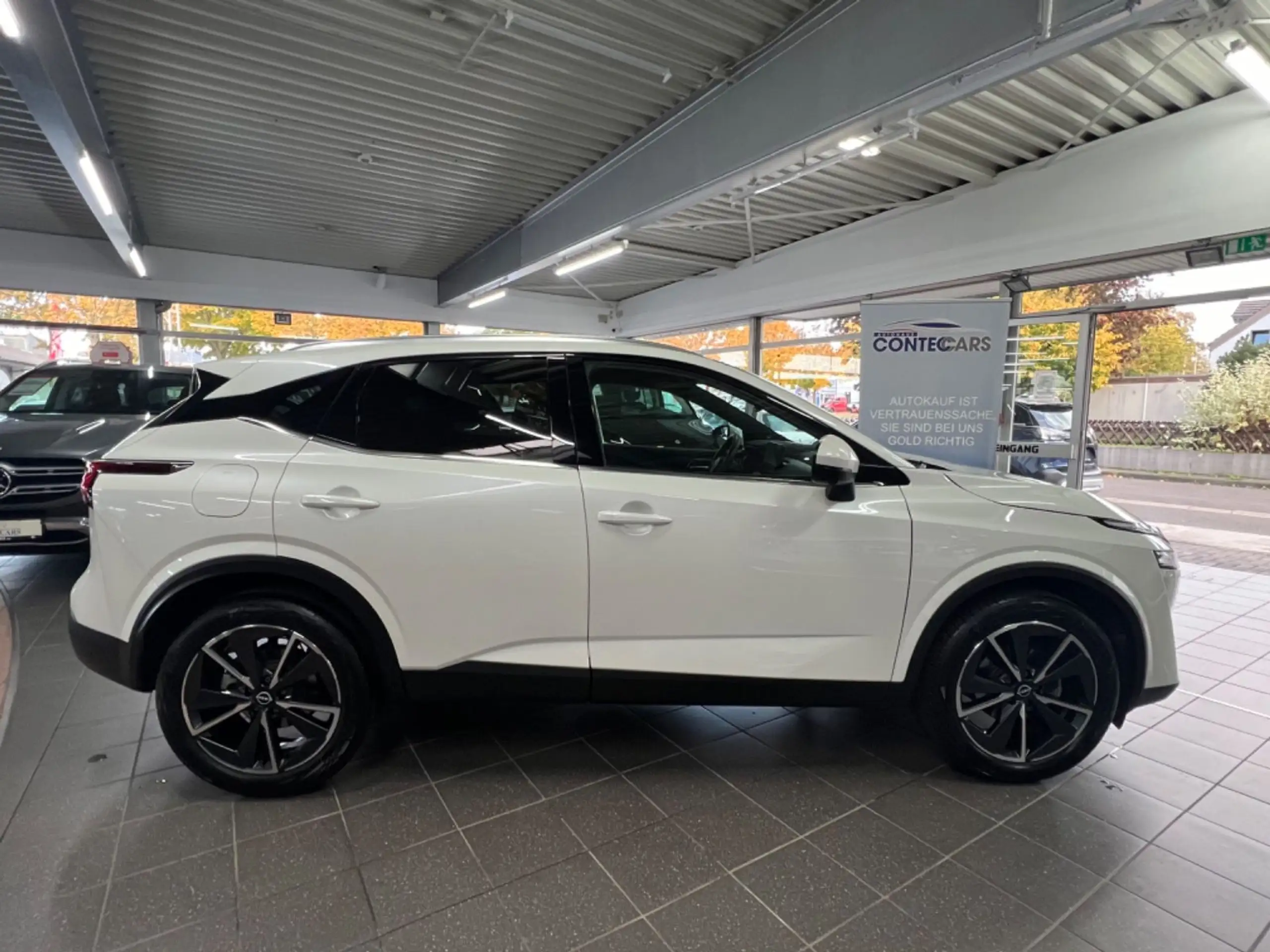 Nissan - Qashqai