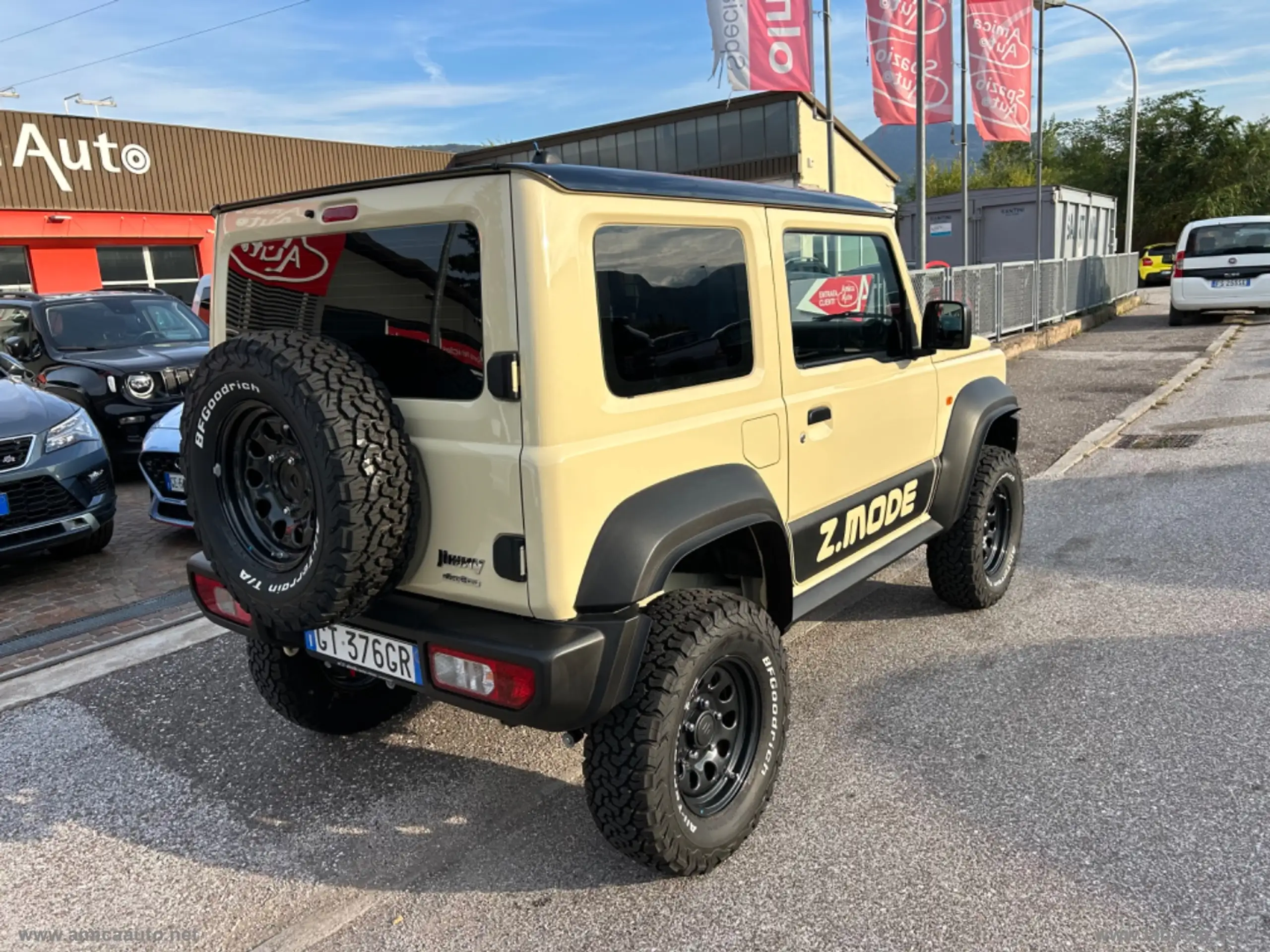 Suzuki - Jimny