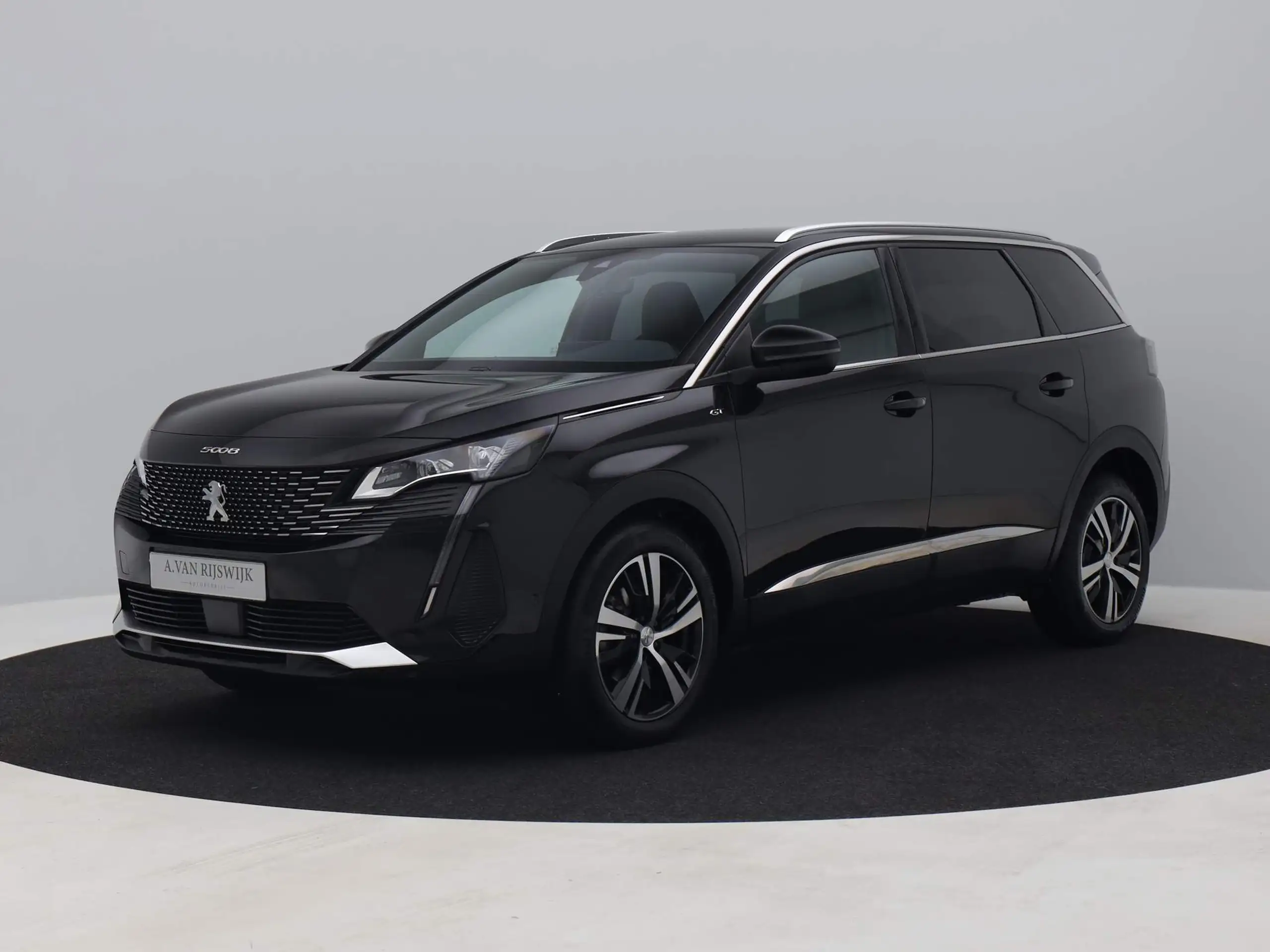 Peugeot - 5008