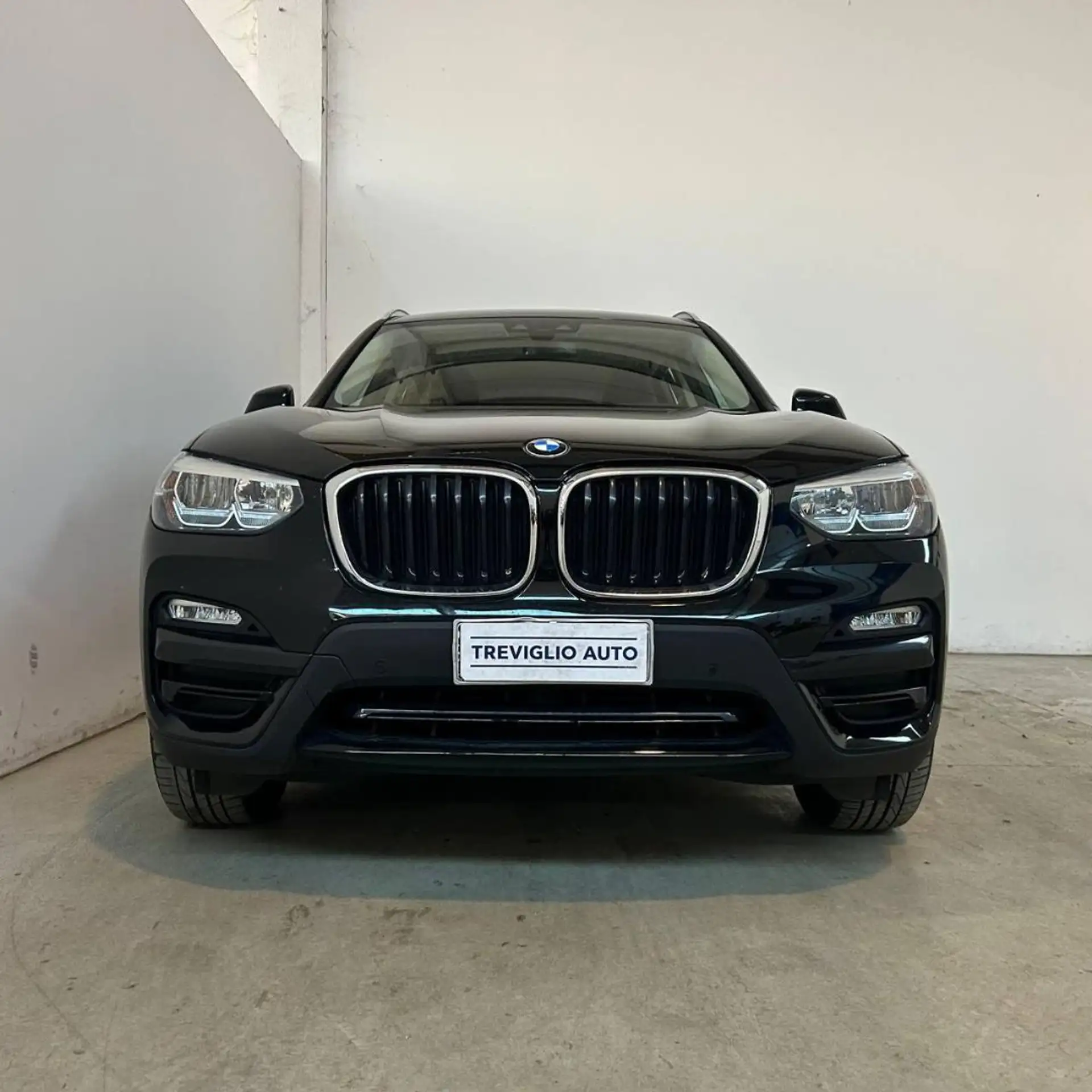 BMW - X3