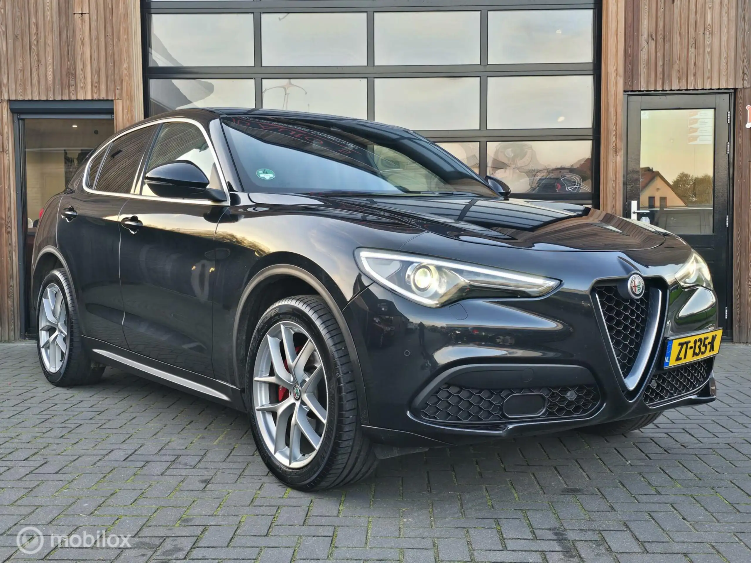 Alfa Romeo - Stelvio