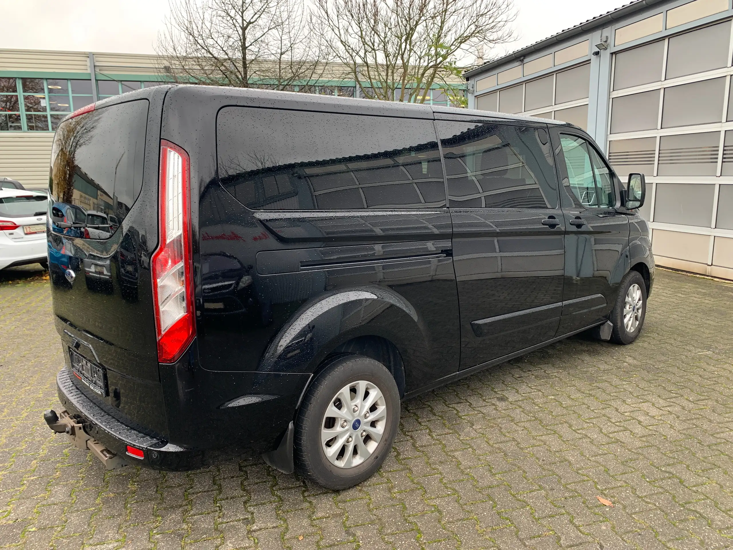 Ford - Transit Custom