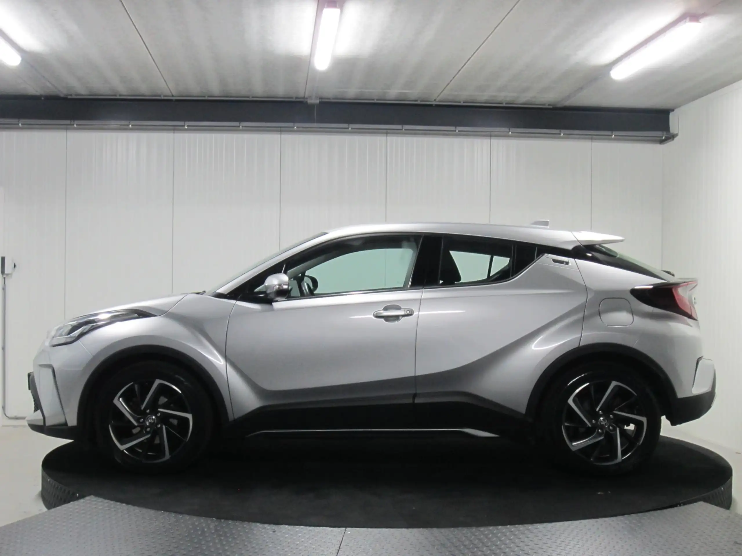 Toyota - C-HR