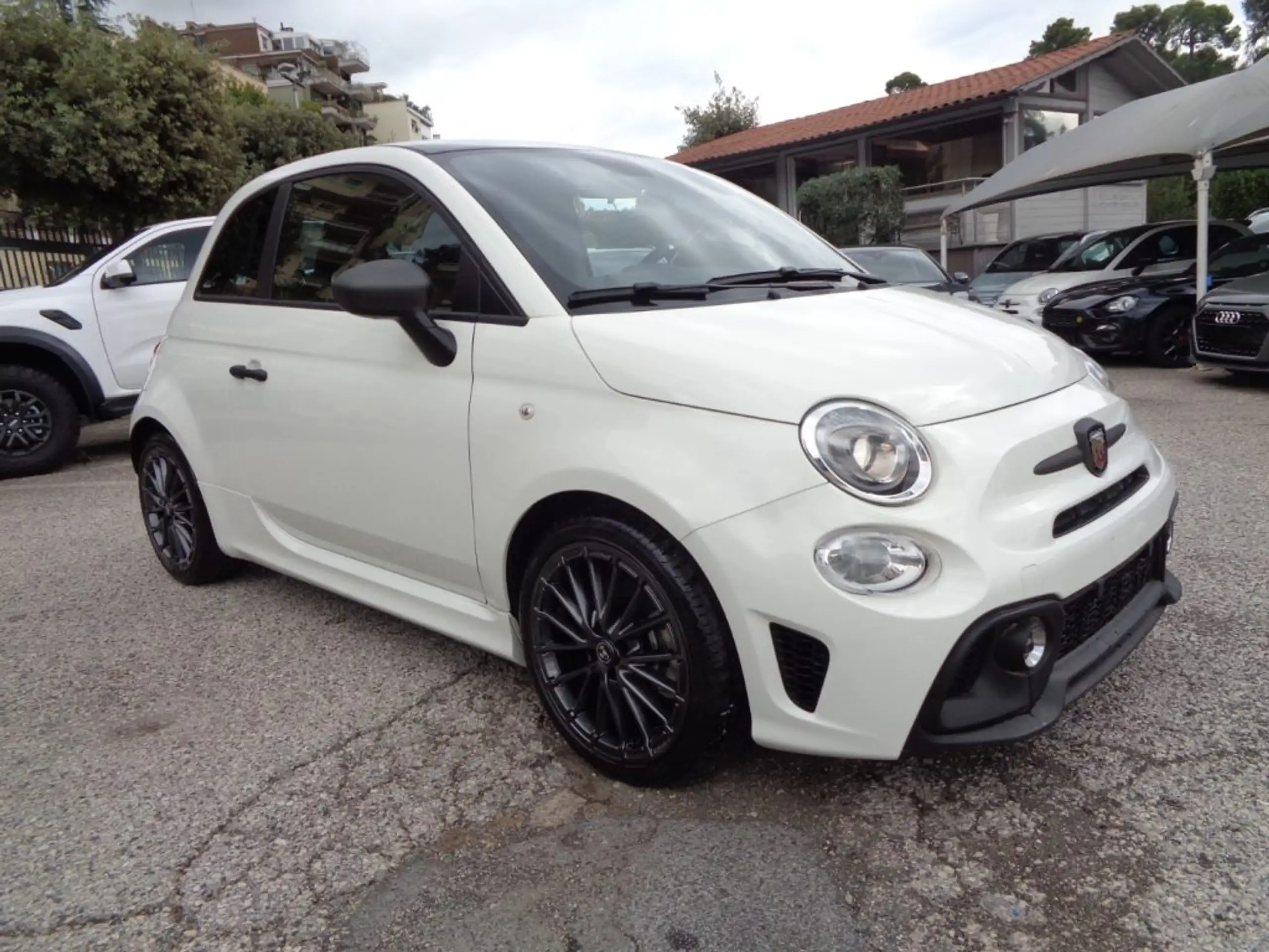 Abarth 595 2024