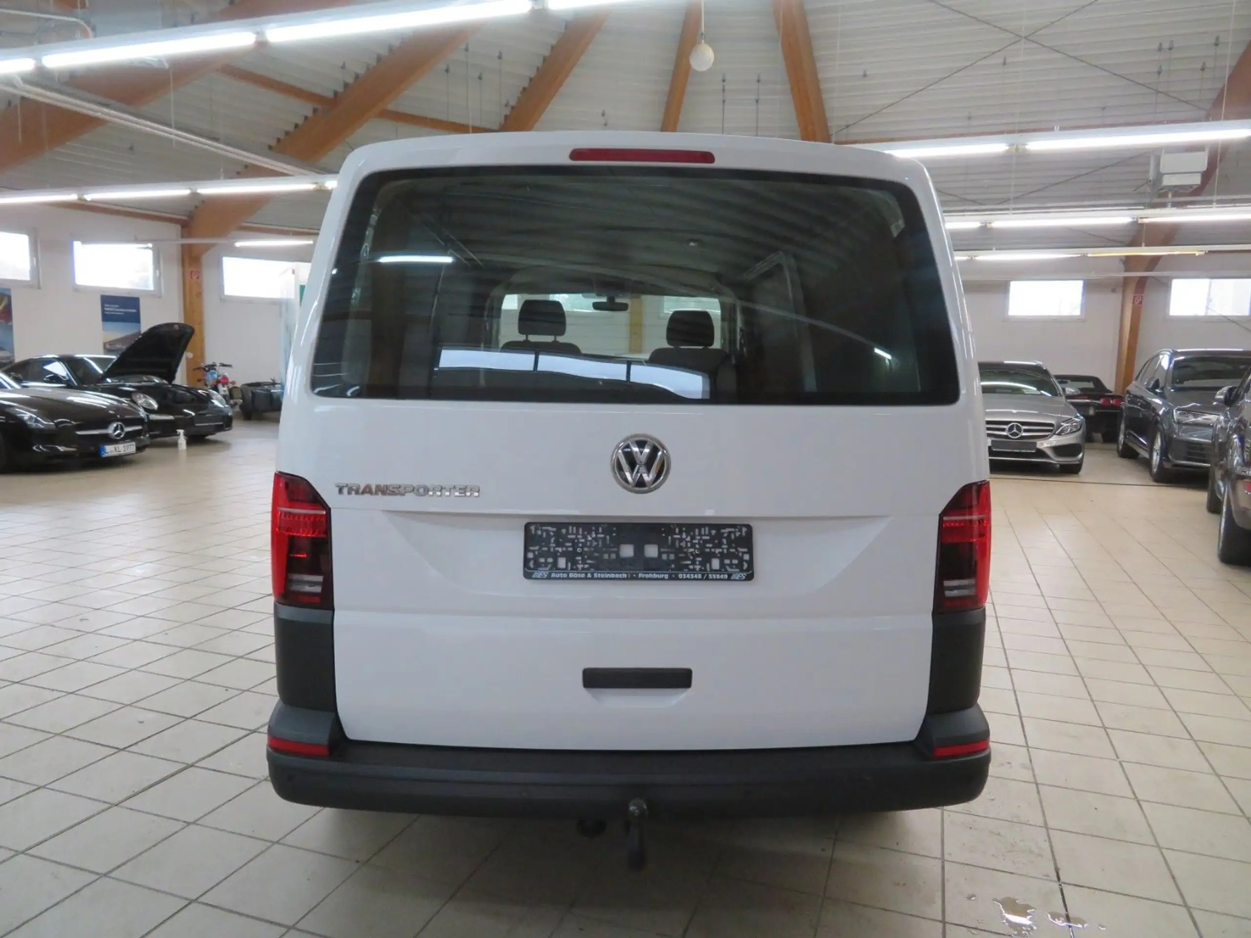 Volkswagen - T6 Transporter