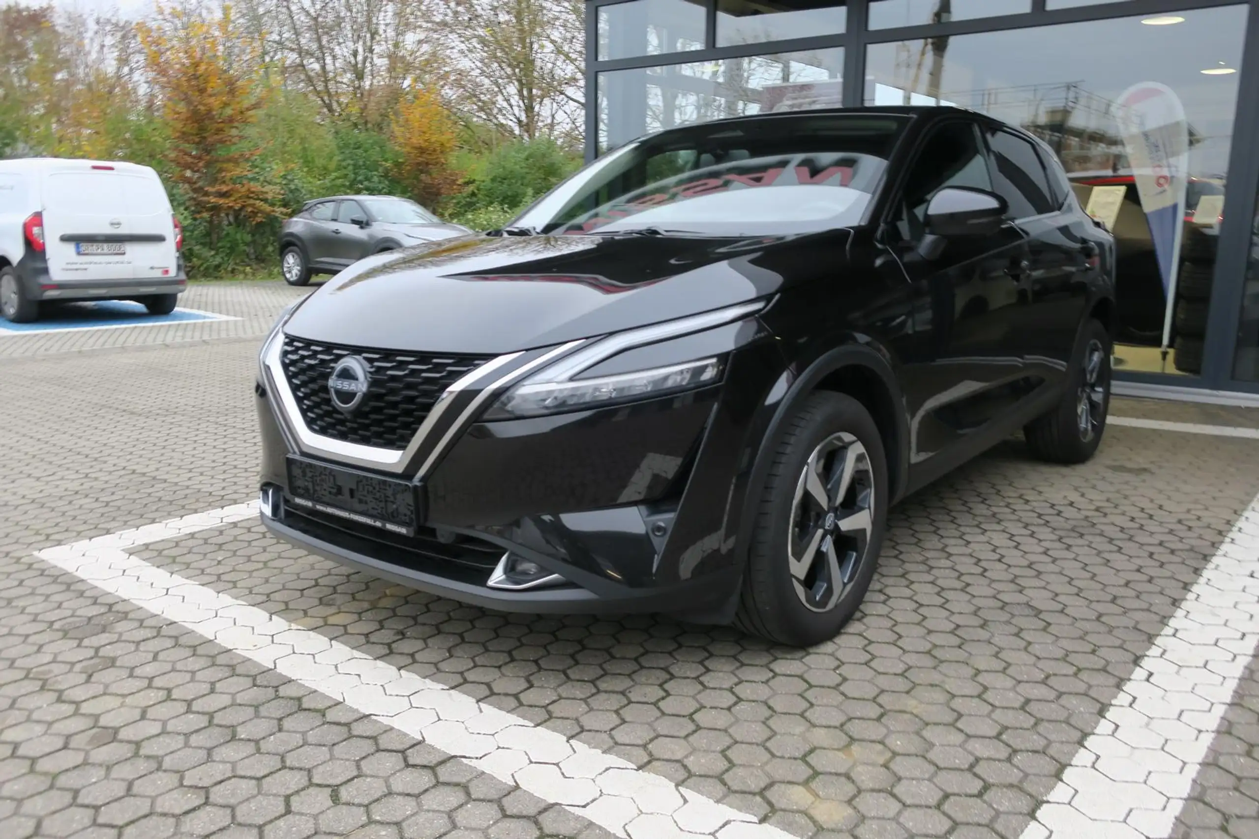 Nissan - Qashqai