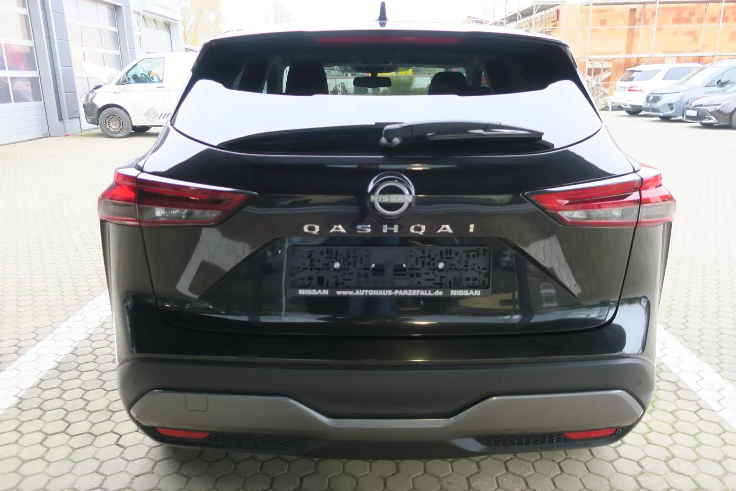 Nissan - Qashqai