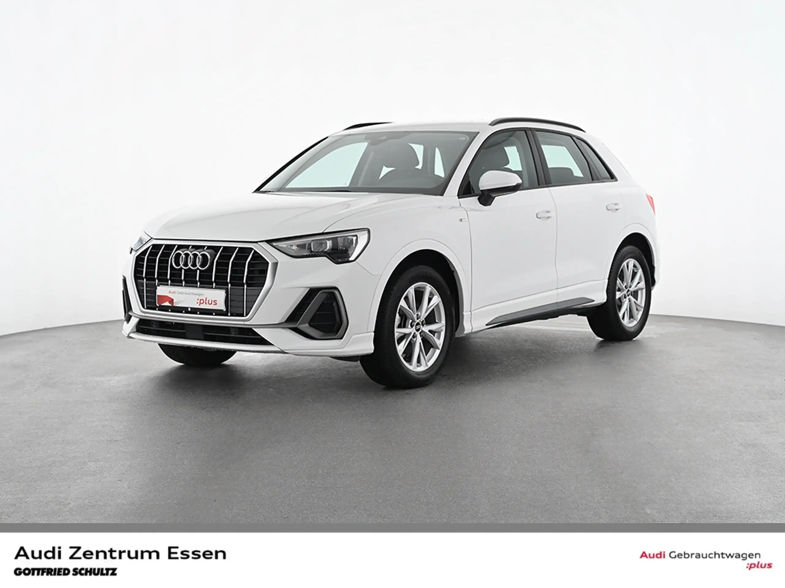 Audi - Q3