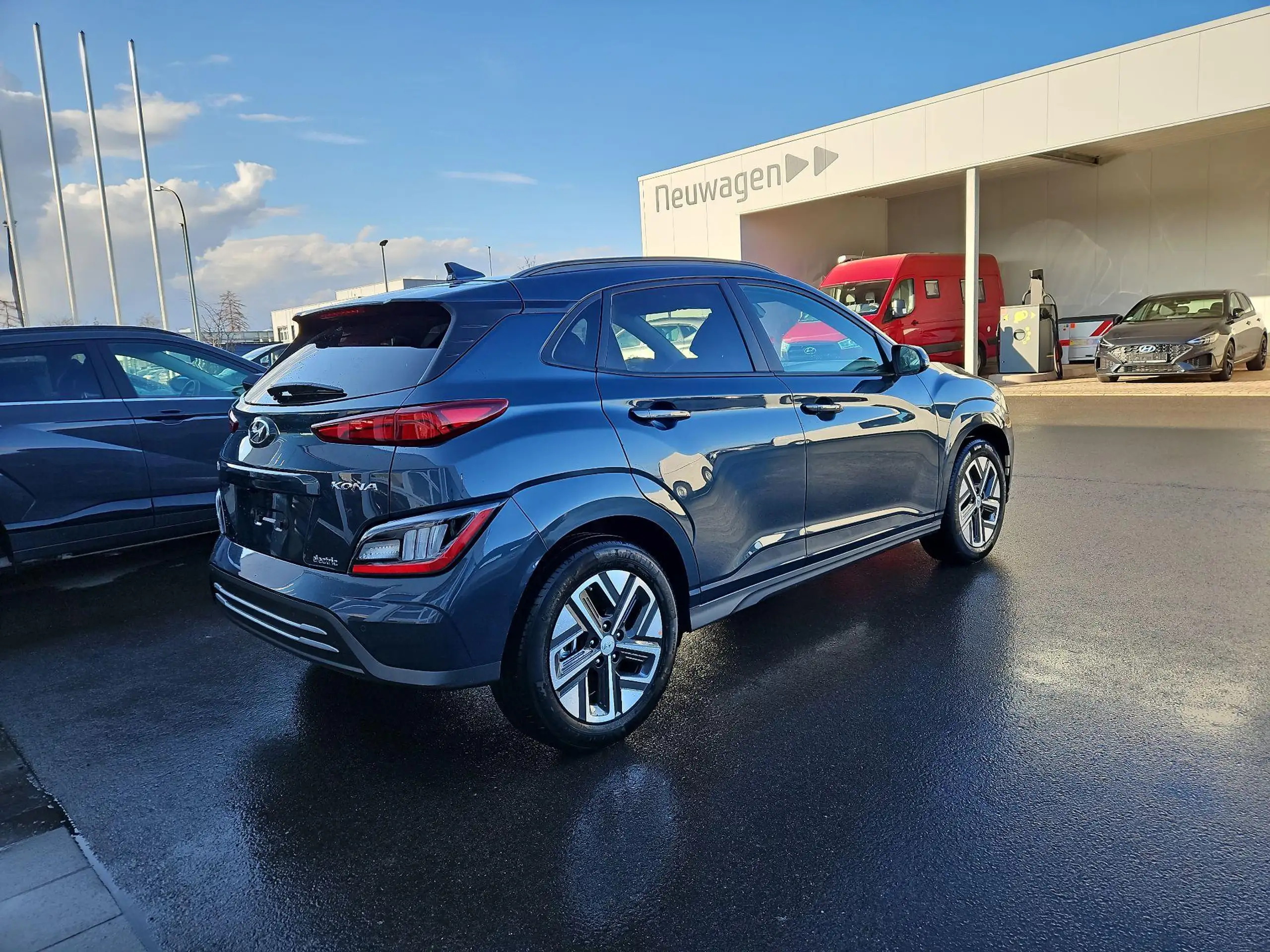 Hyundai - KONA