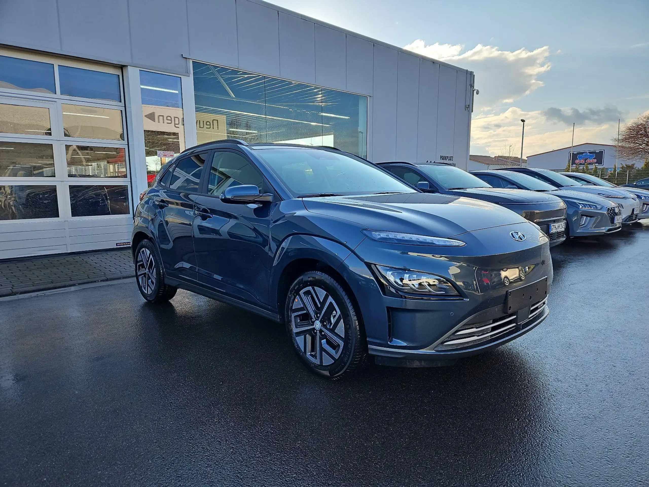 Hyundai - KONA