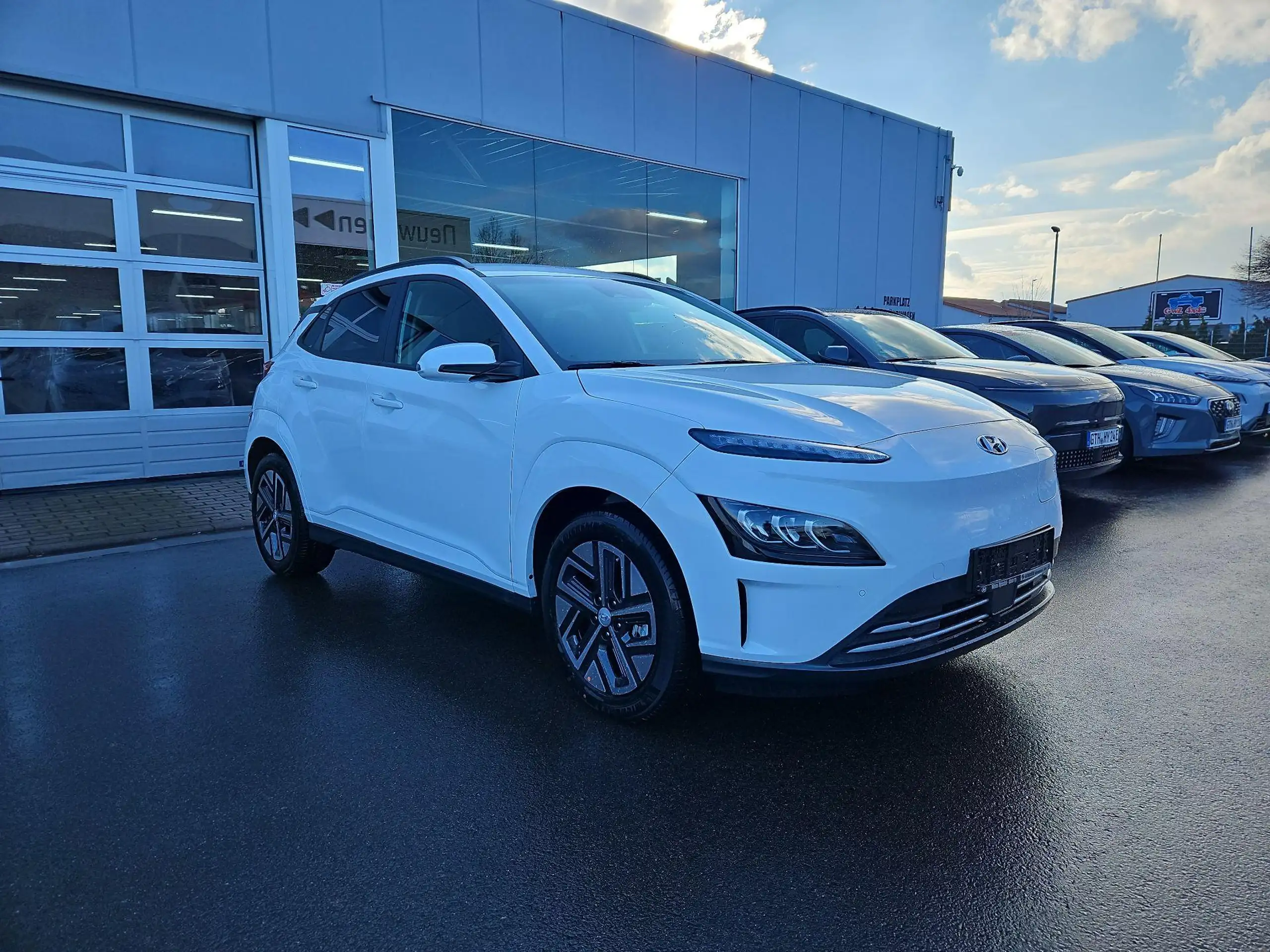 Hyundai - KONA