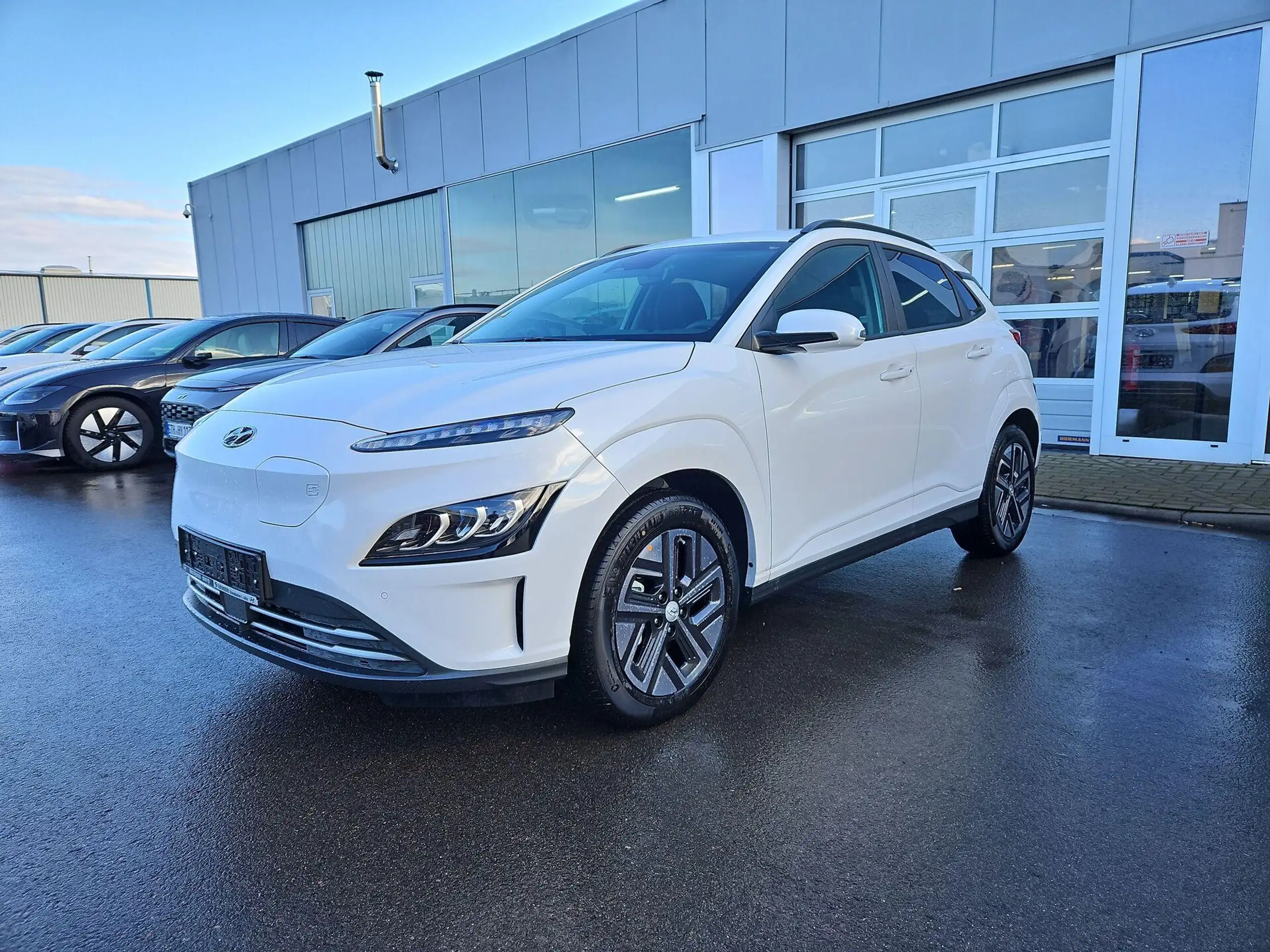 Hyundai - KONA