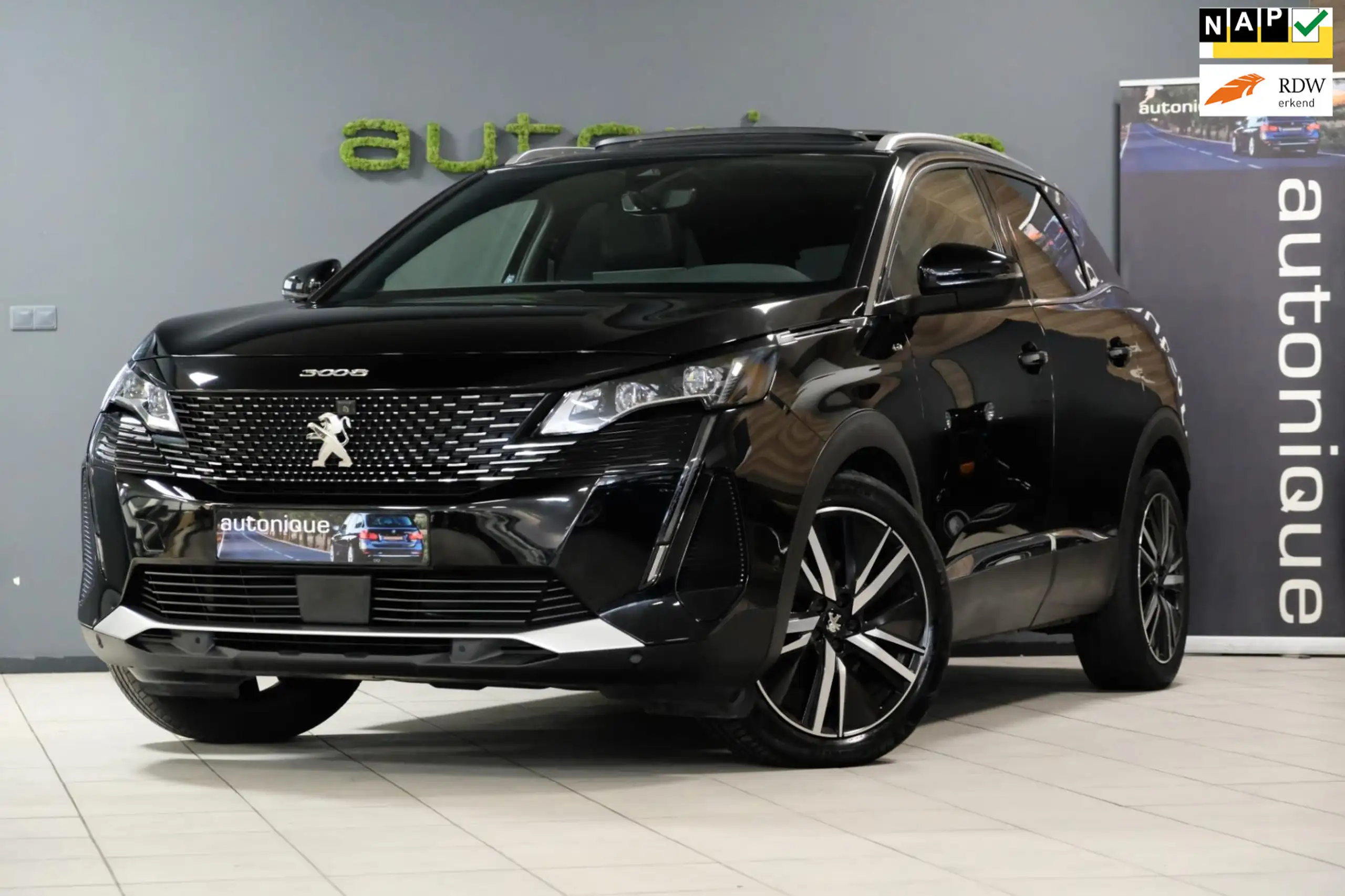 Peugeot - 3008