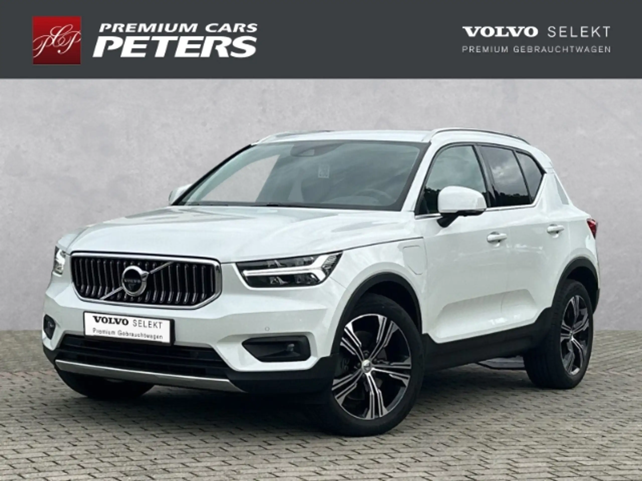 Volvo - XC40