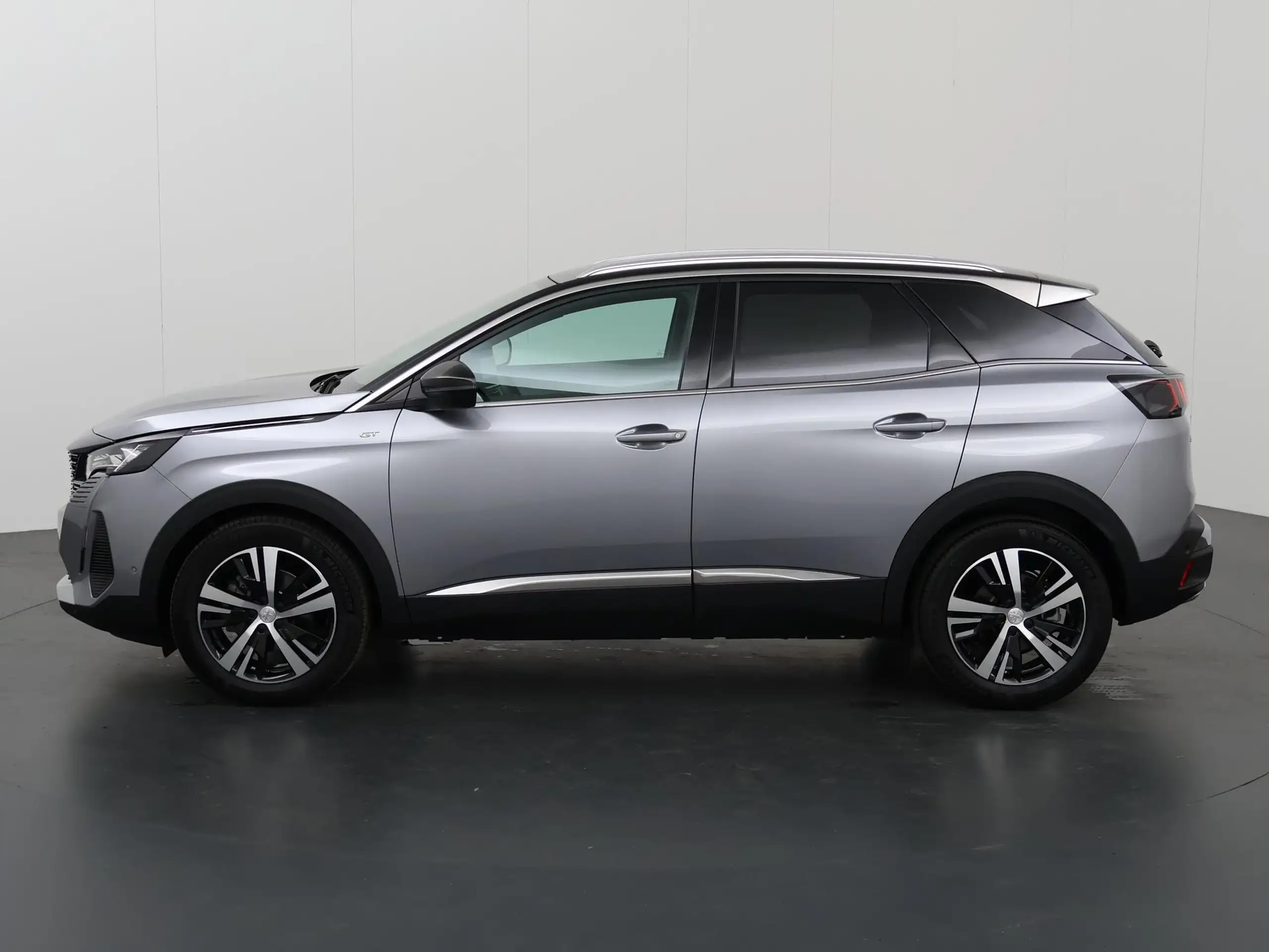 Peugeot - 3008