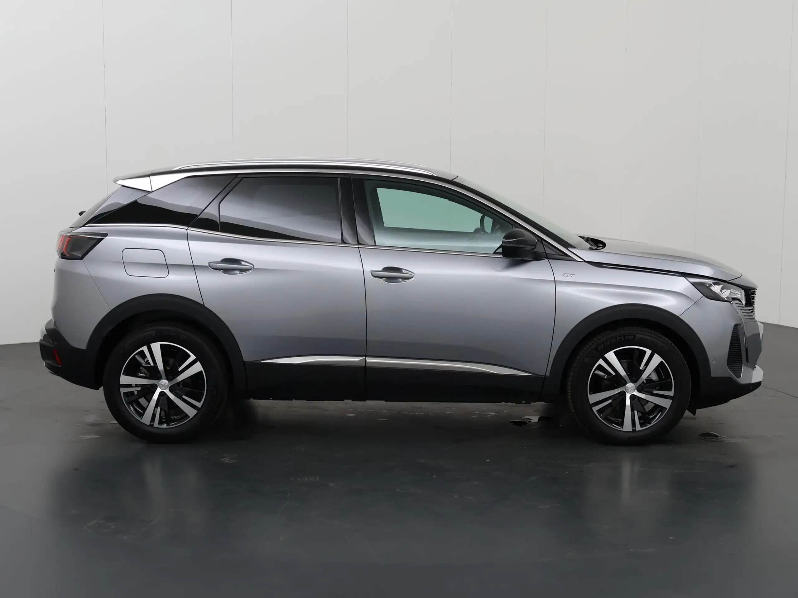 Peugeot - 3008