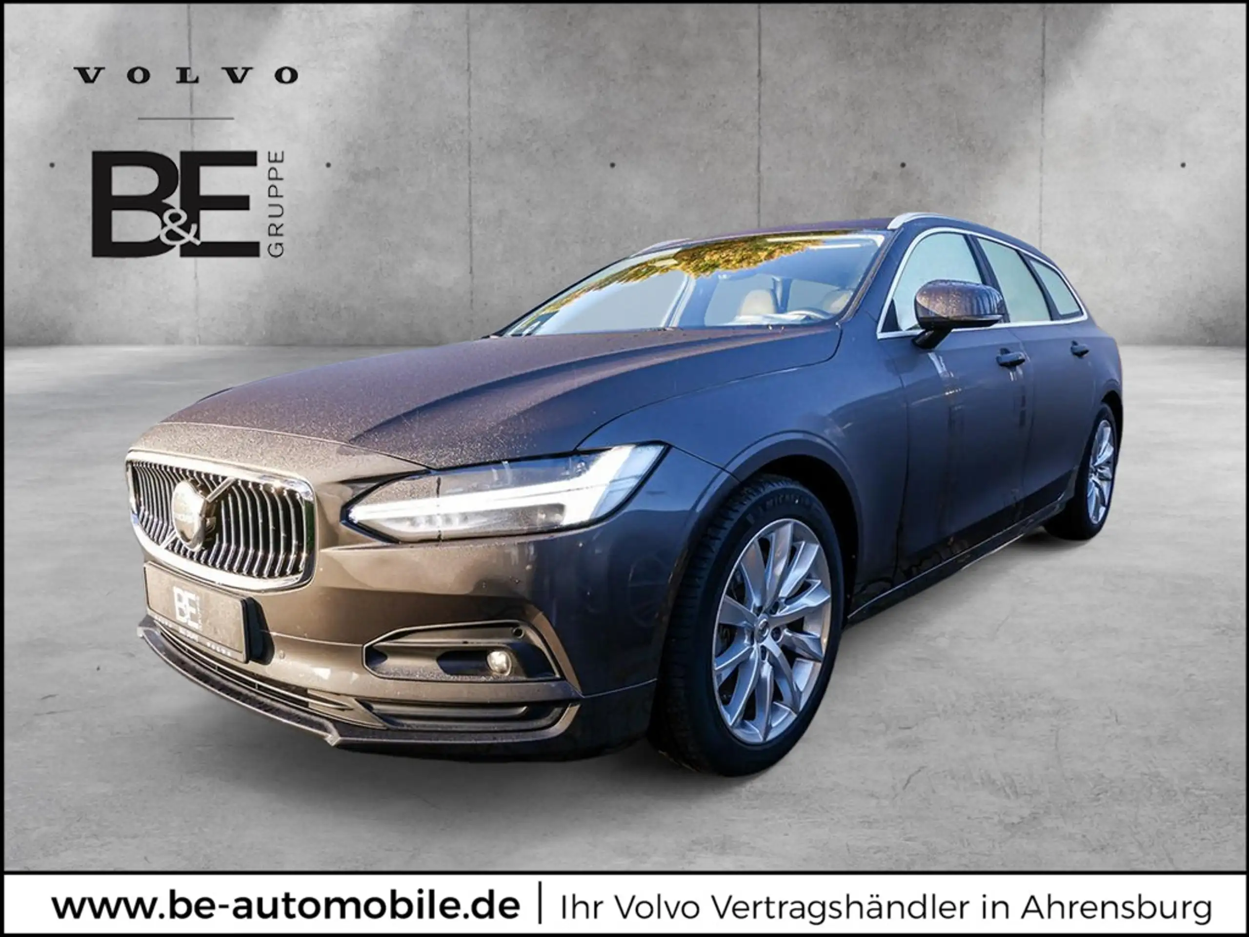 Volvo - V90