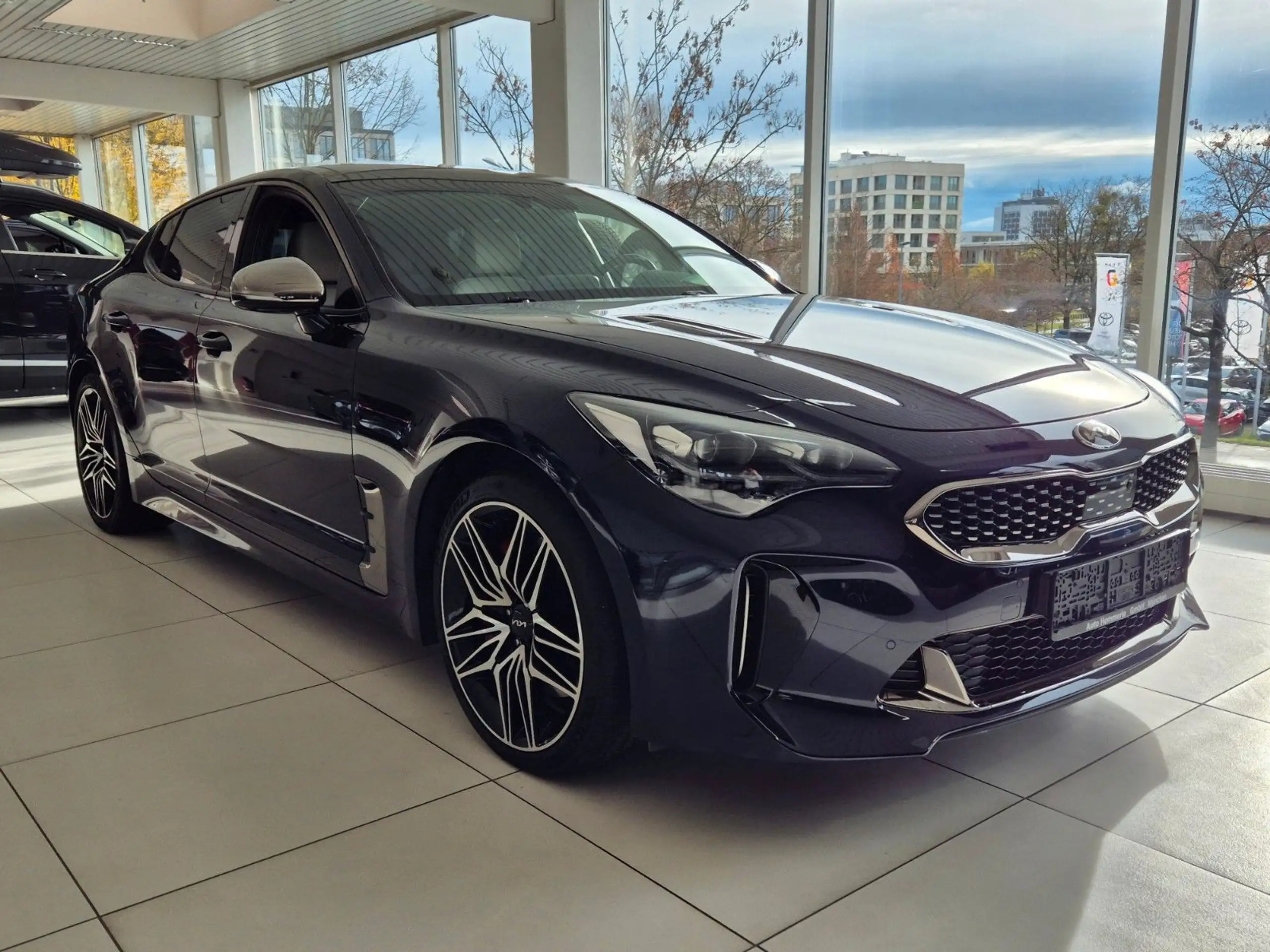 Kia - Stinger