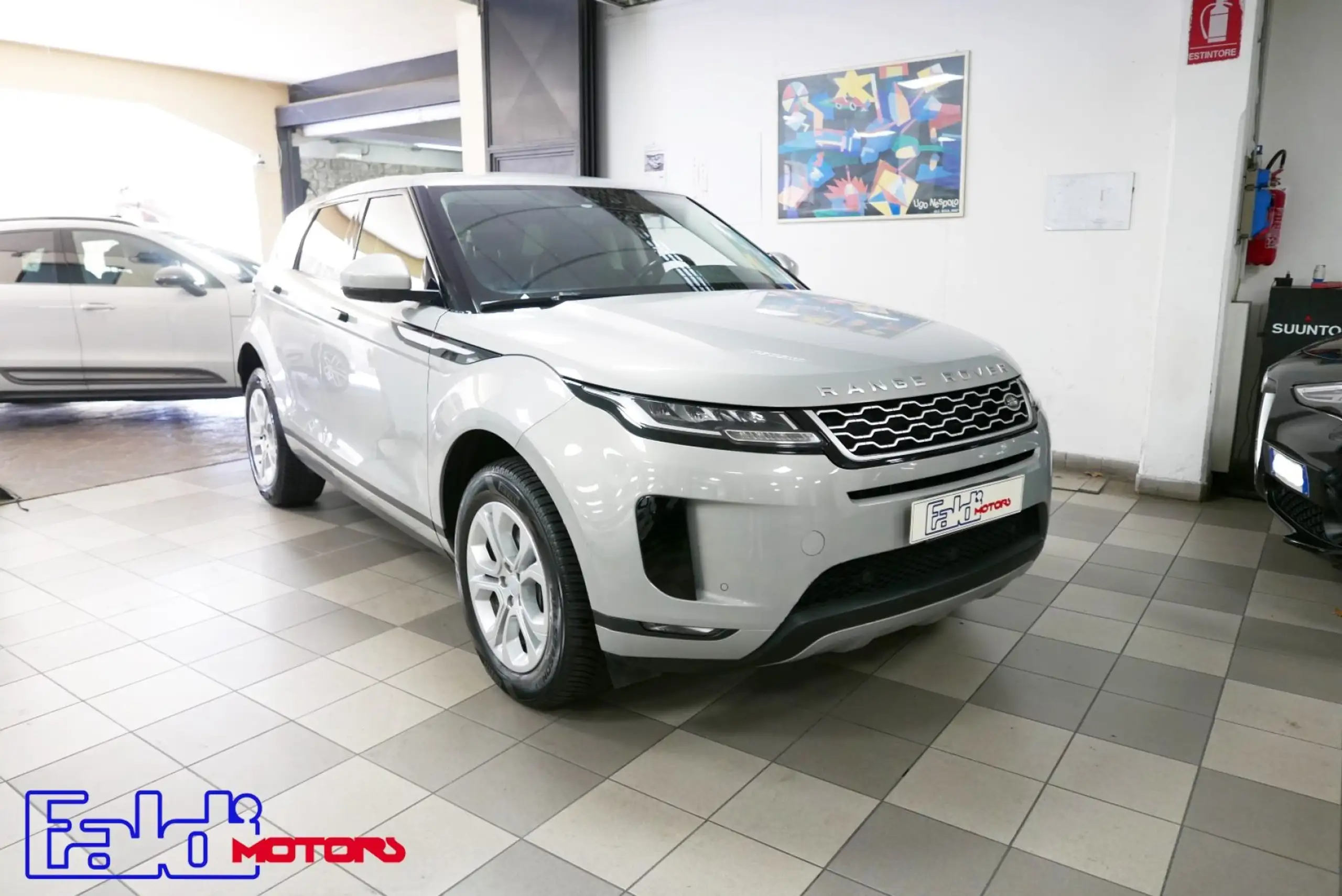 Land Rover - Range Rover Evoque