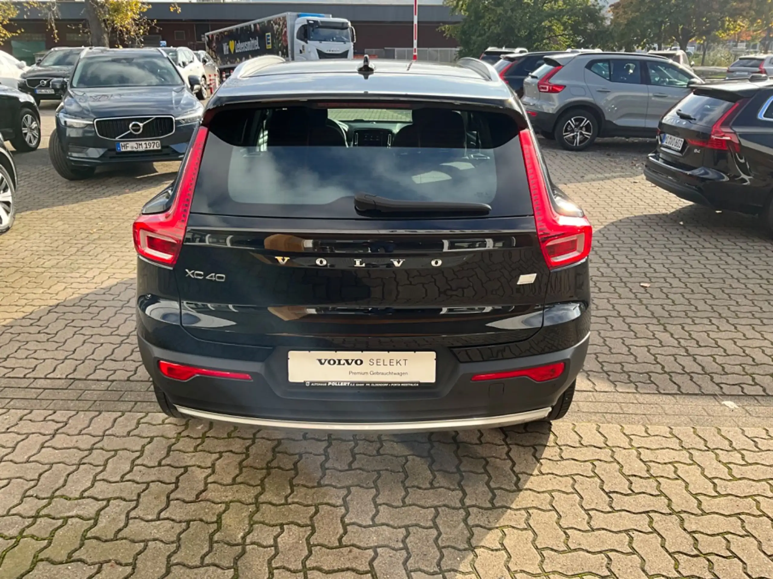 Volvo - XC40