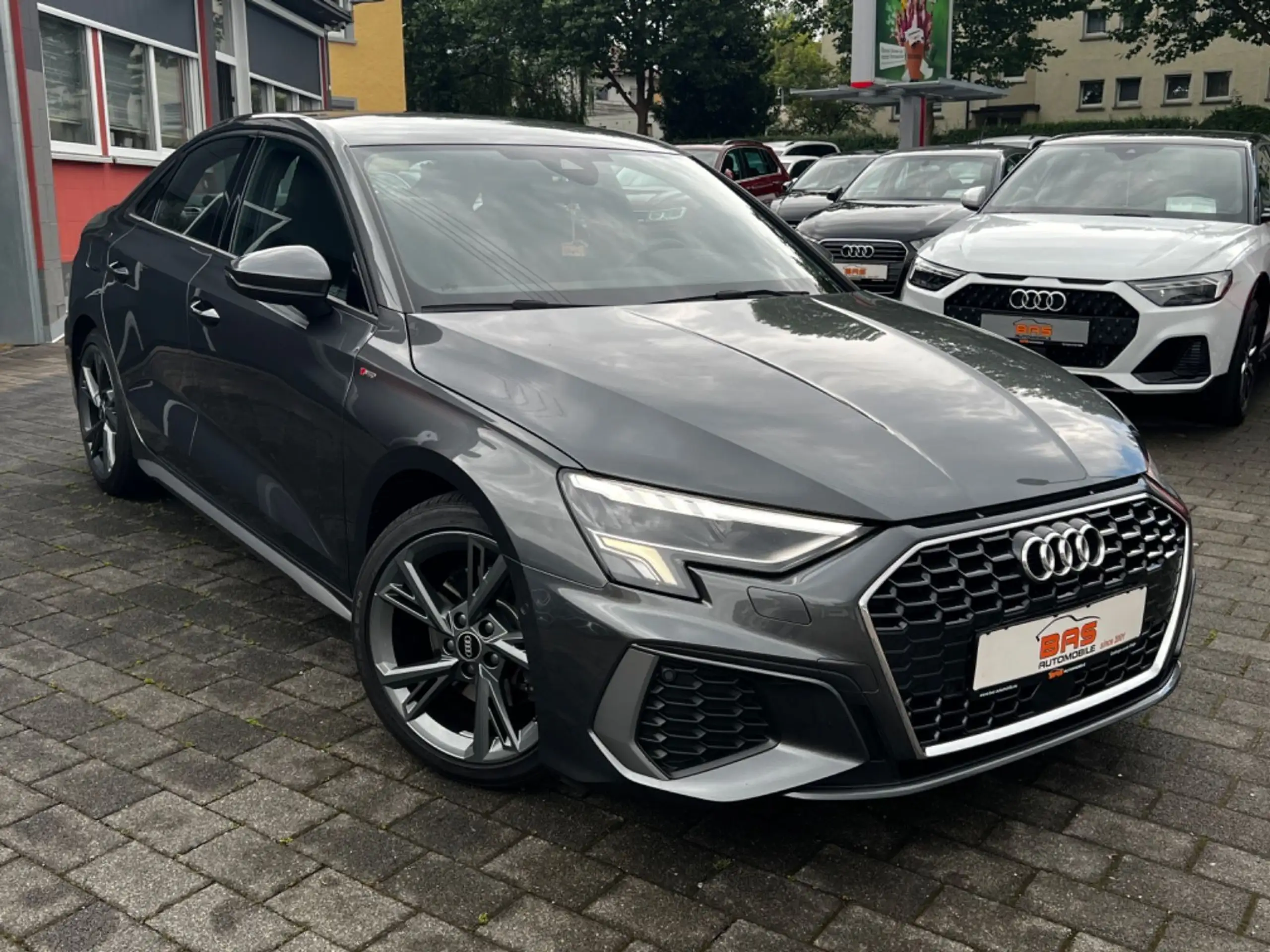 Audi - A3