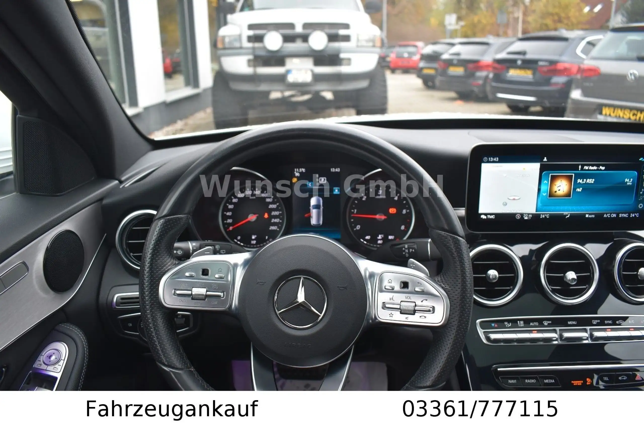 Mercedes-Benz - C 220