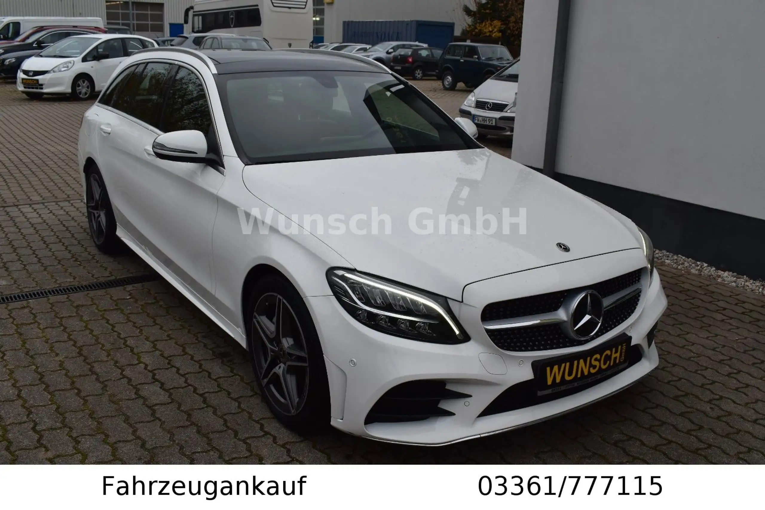 Mercedes-Benz - C 220