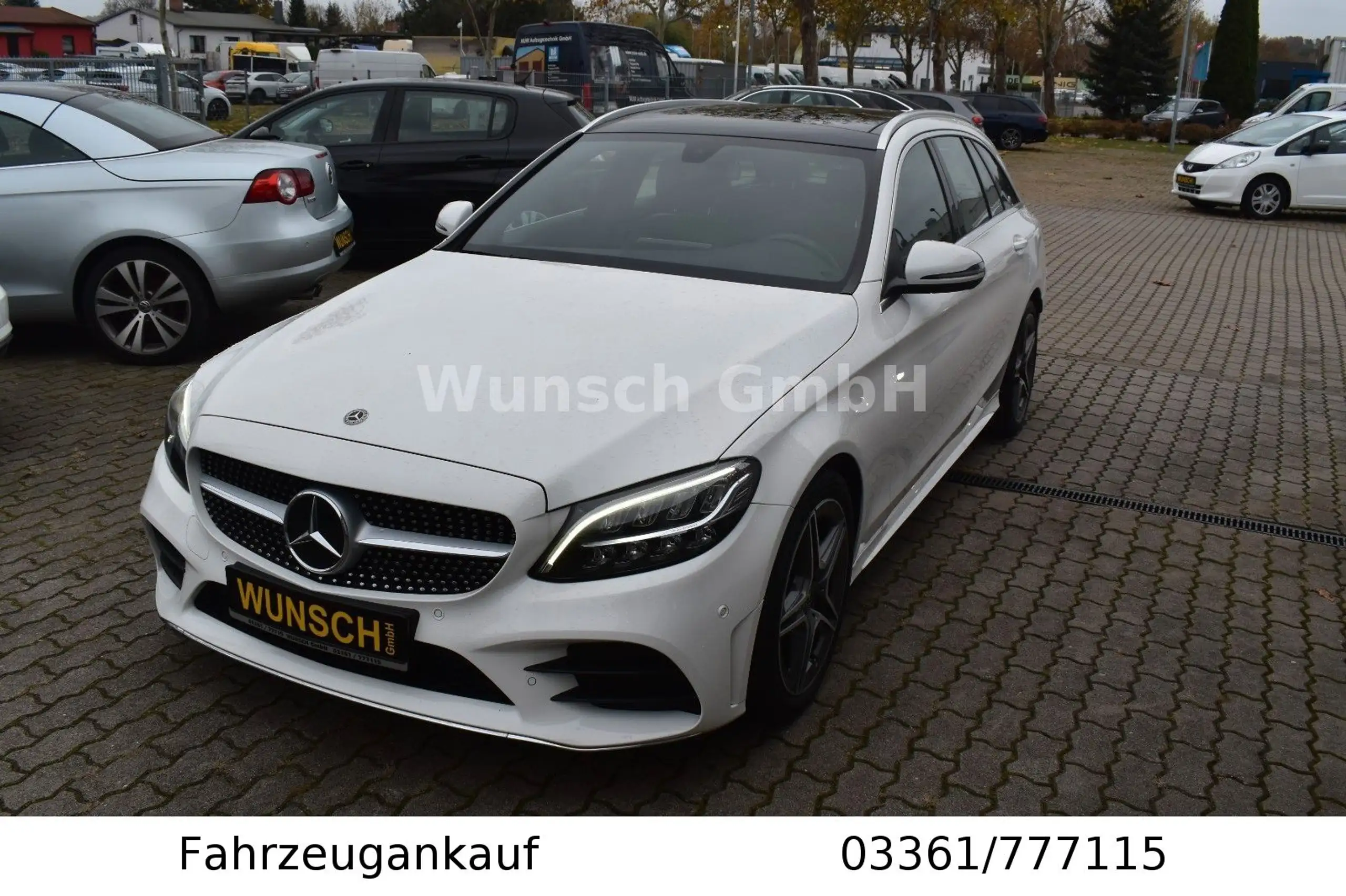 Mercedes-Benz - C 220