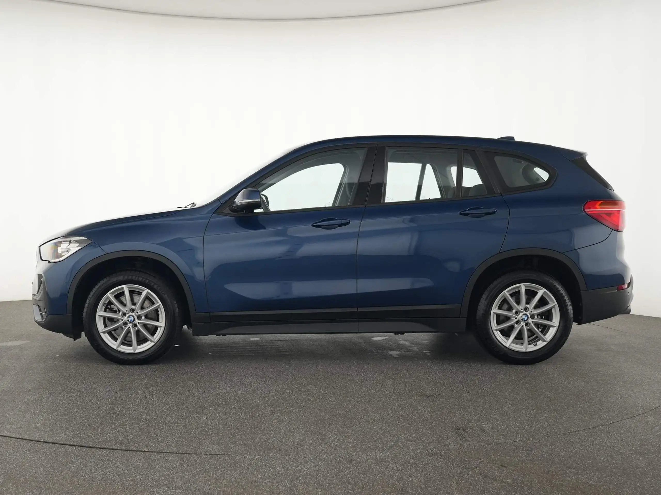 BMW - X1