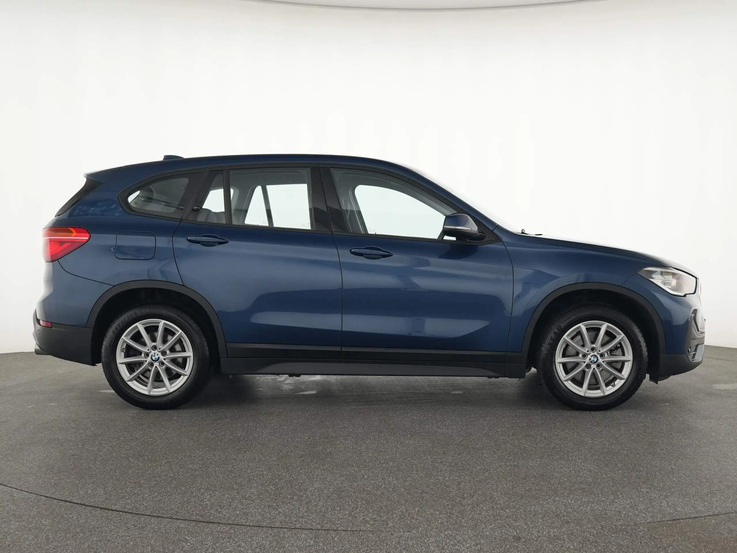 BMW - X1