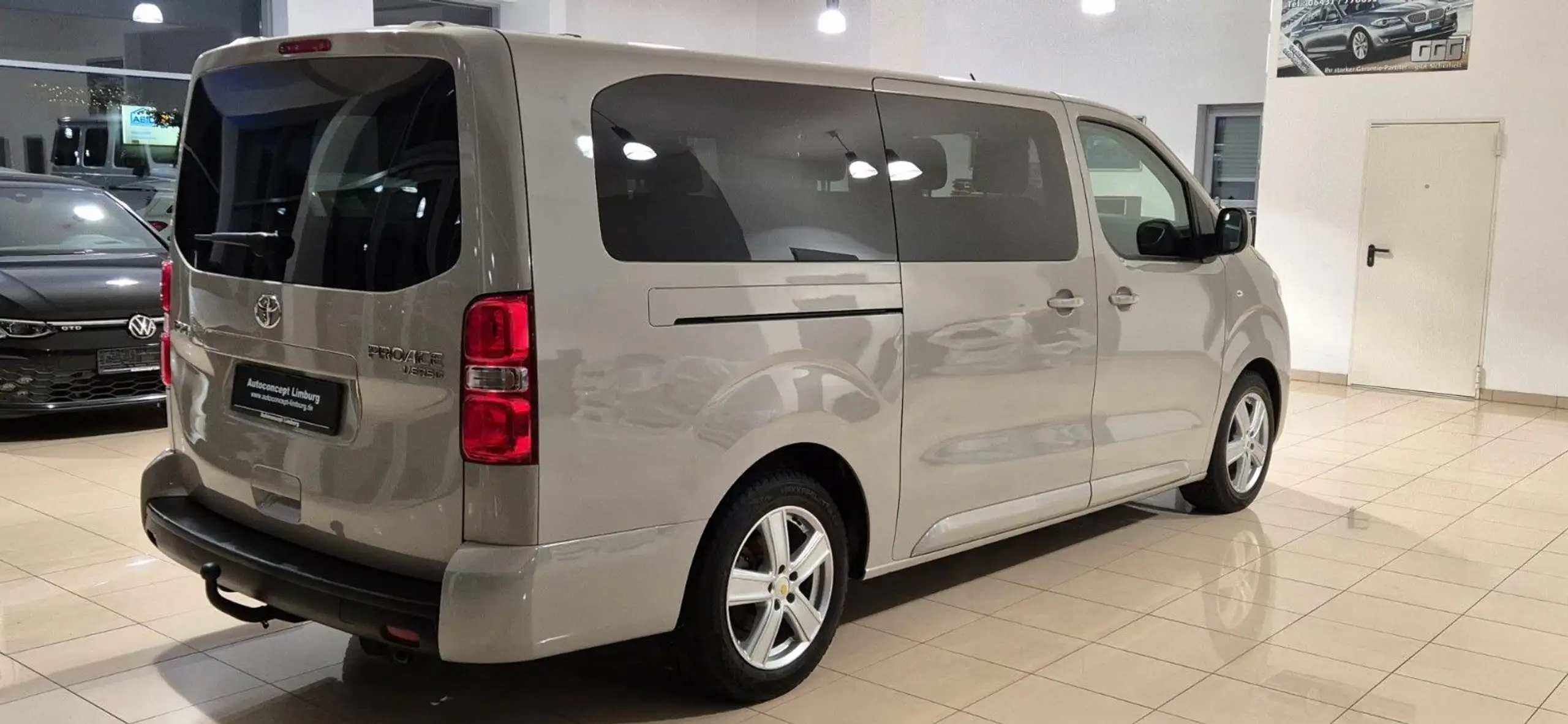 Toyota - Proace