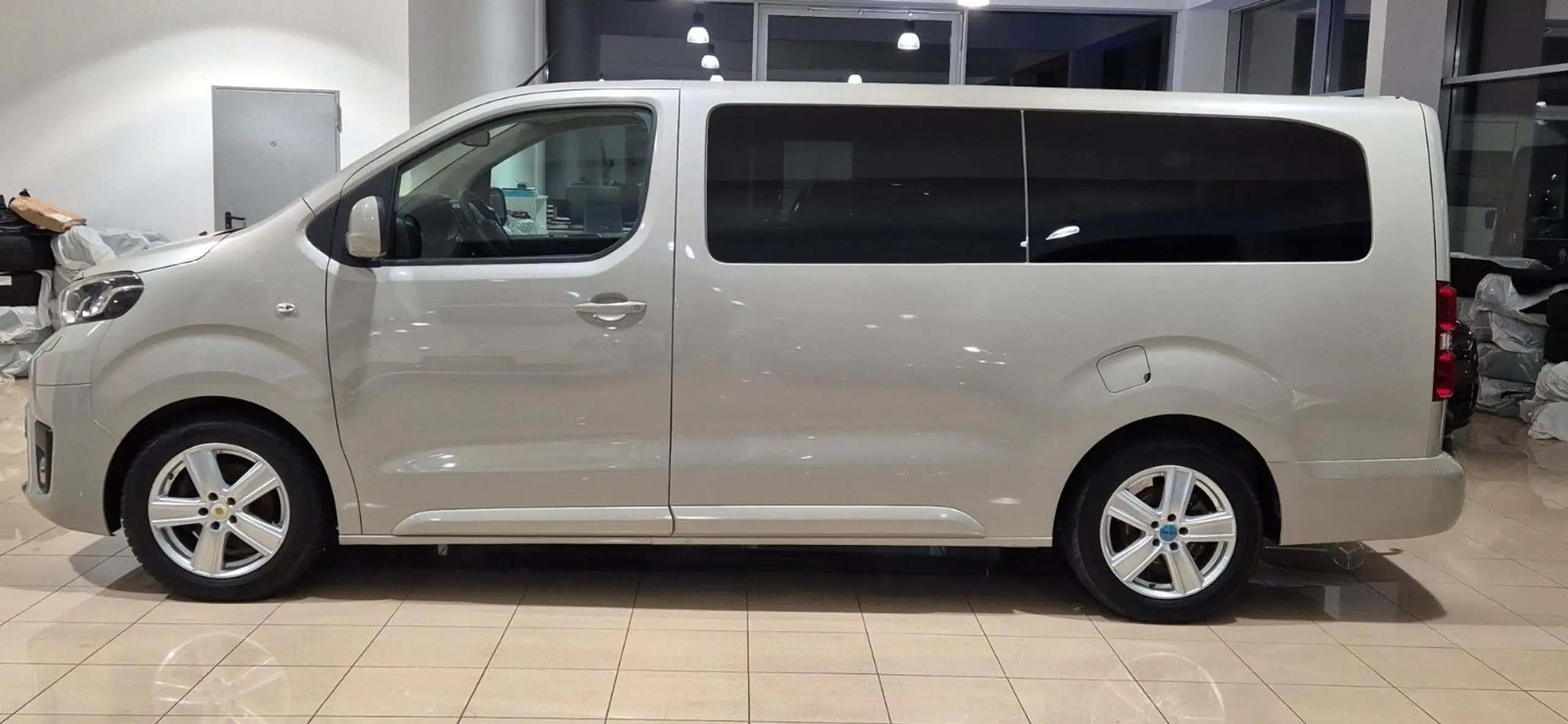 Toyota - Proace