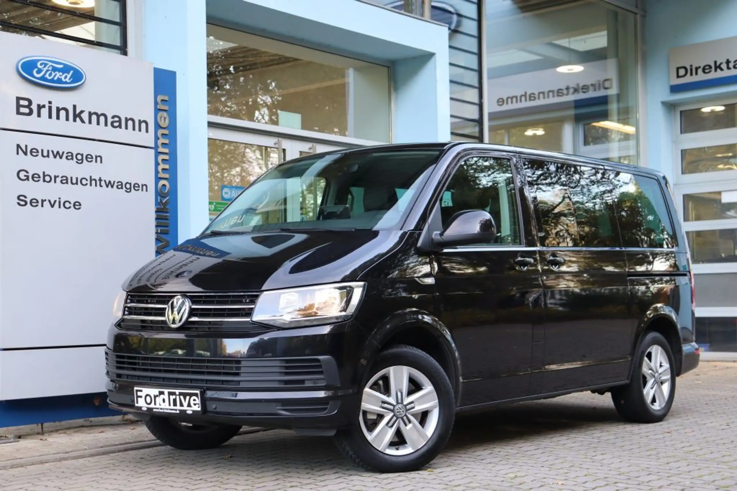 Volkswagen T6 Multivan 2016