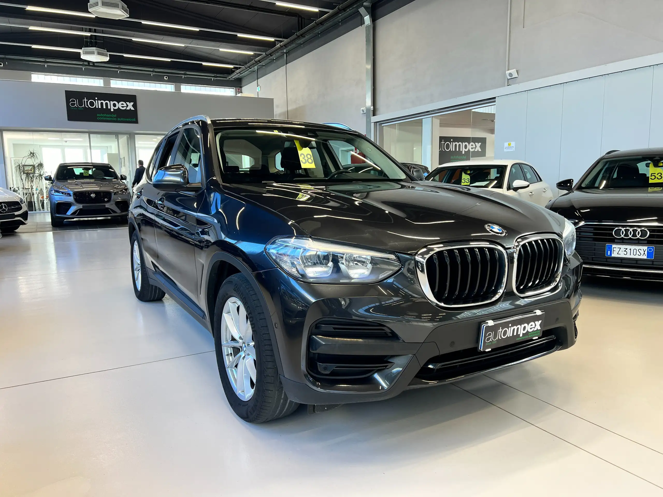 BMW - X3