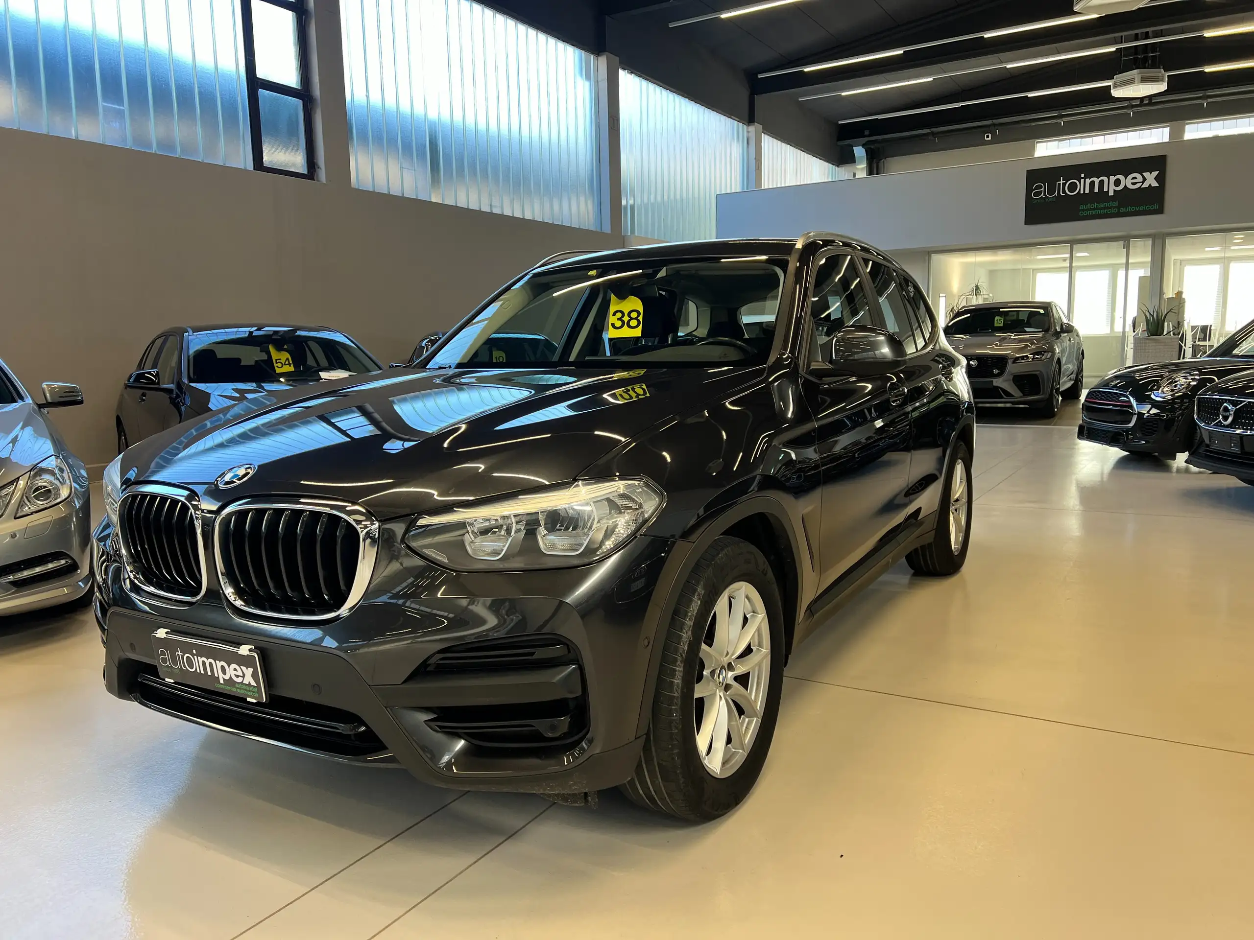 BMW - X3