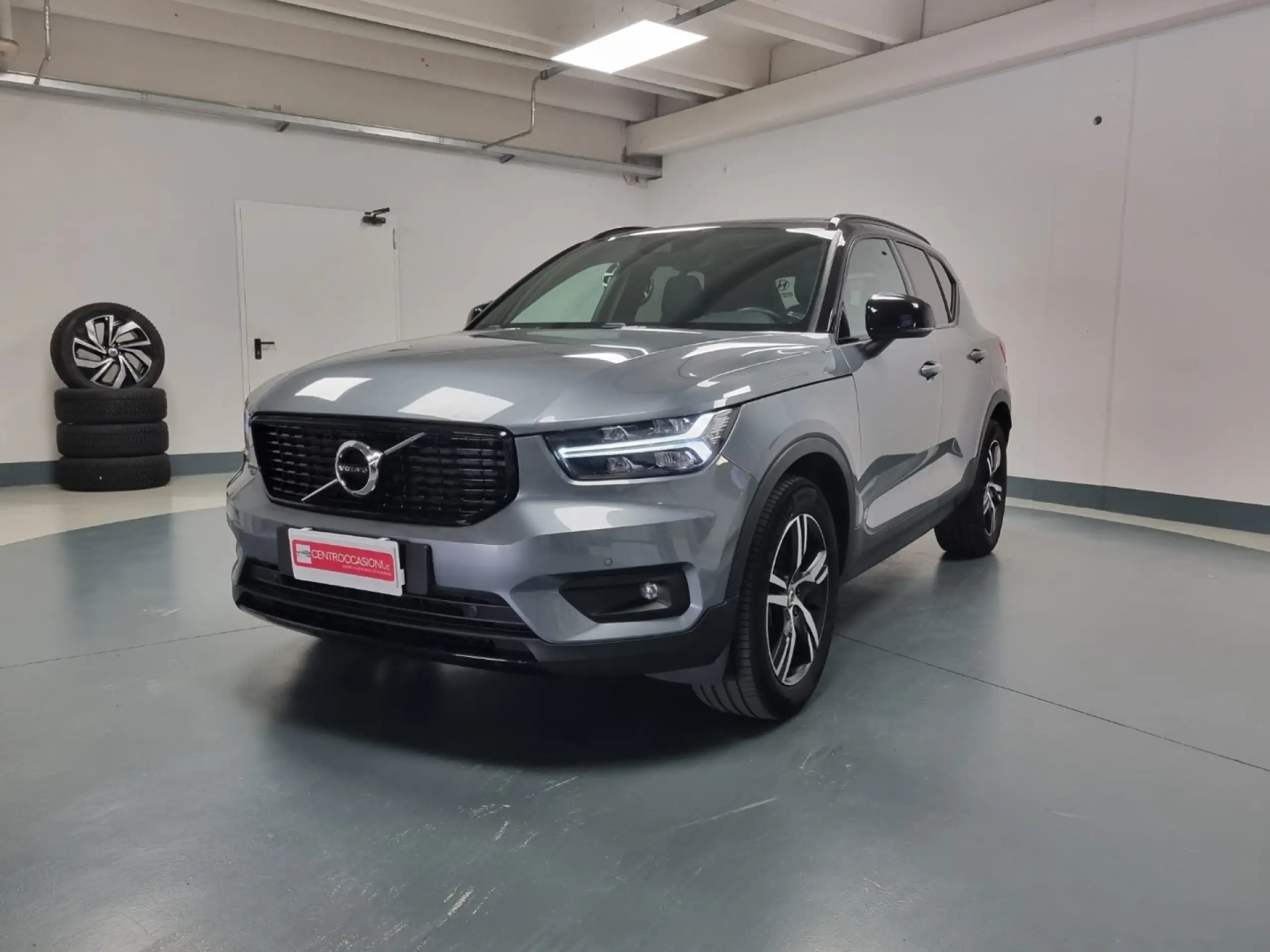 Volvo - XC40