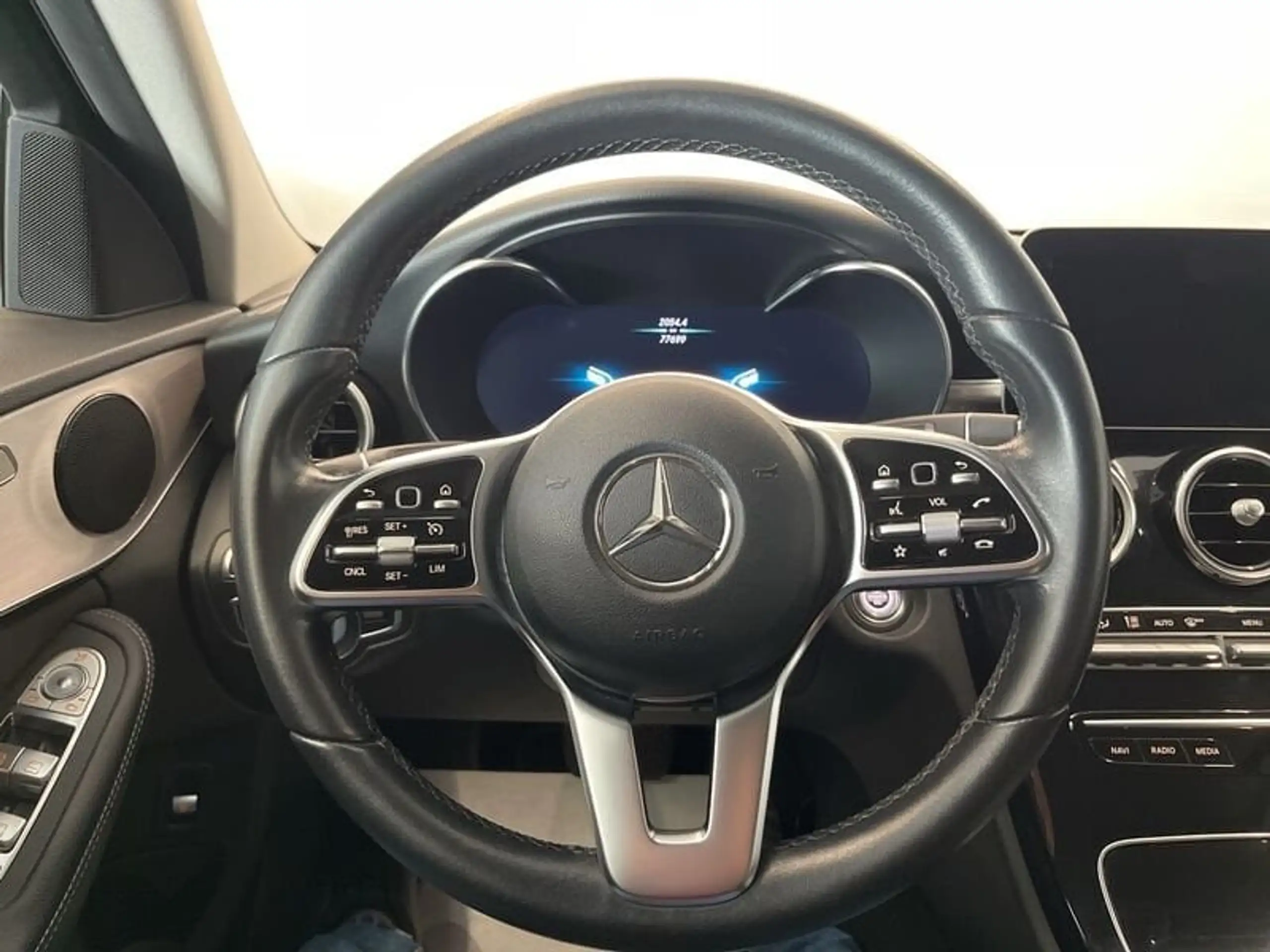 Mercedes-Benz - C 220