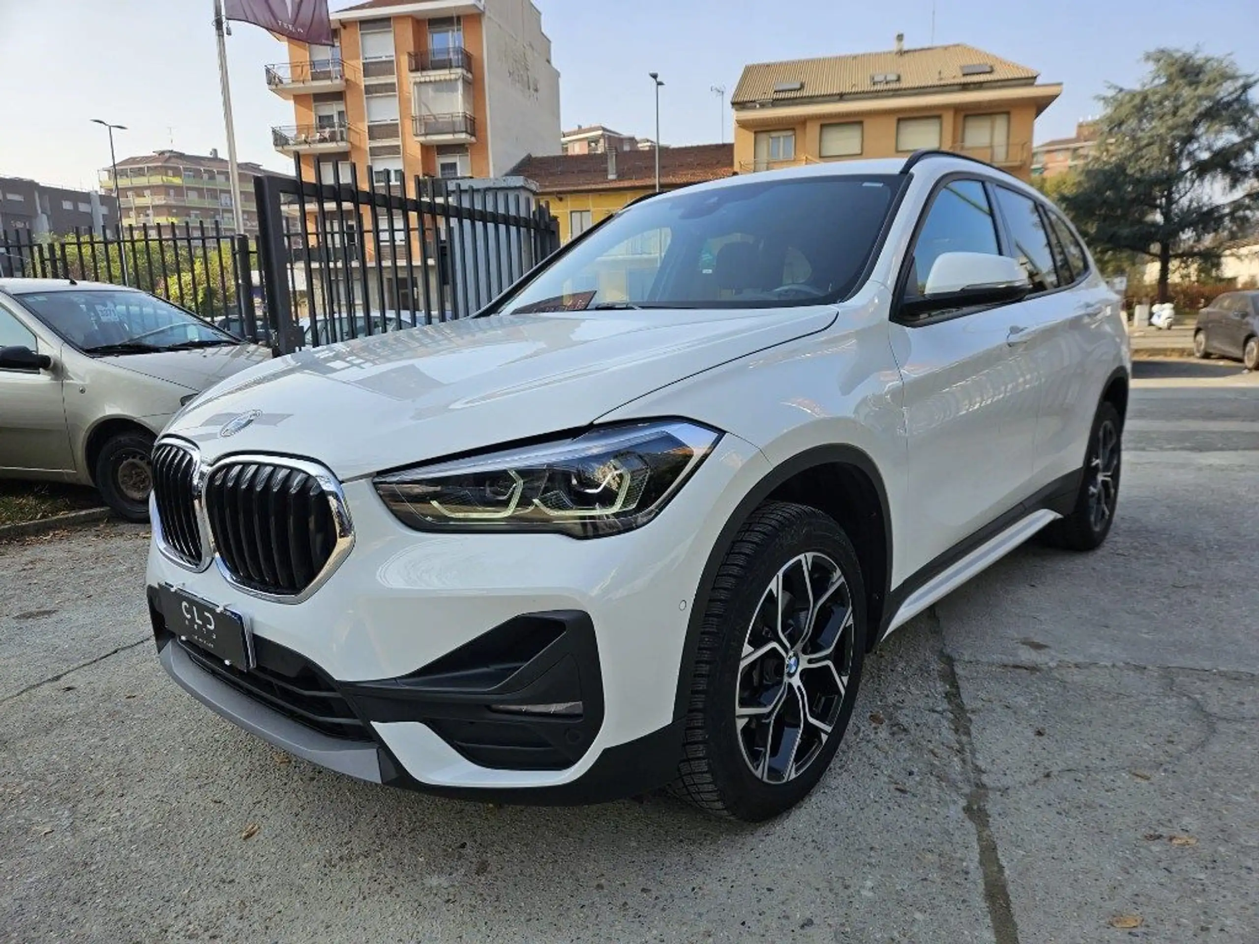 BMW - X1