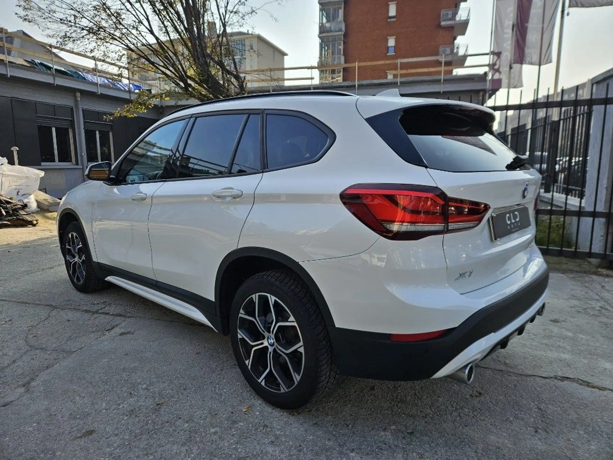 BMW - X1