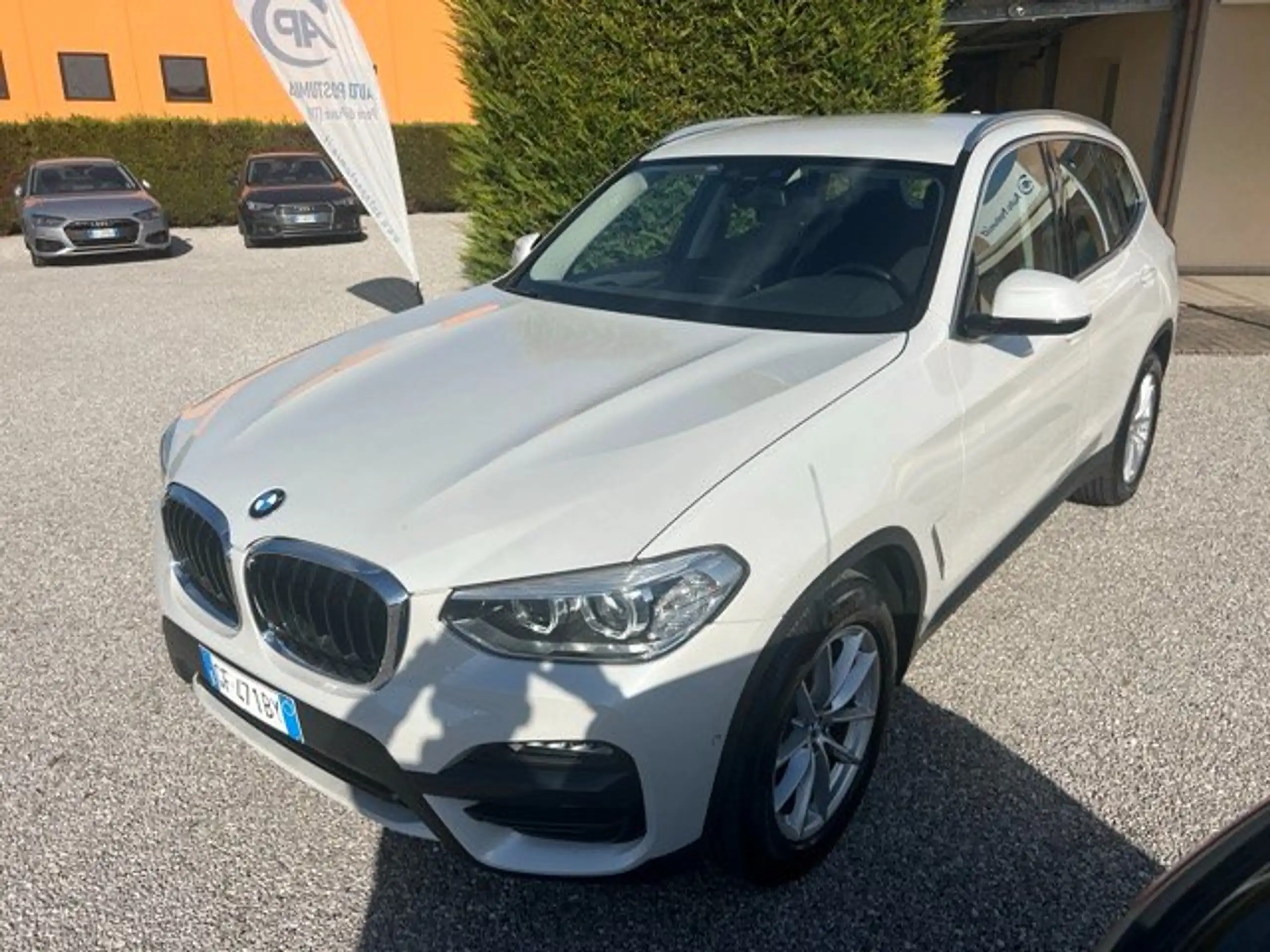 BMW - X3