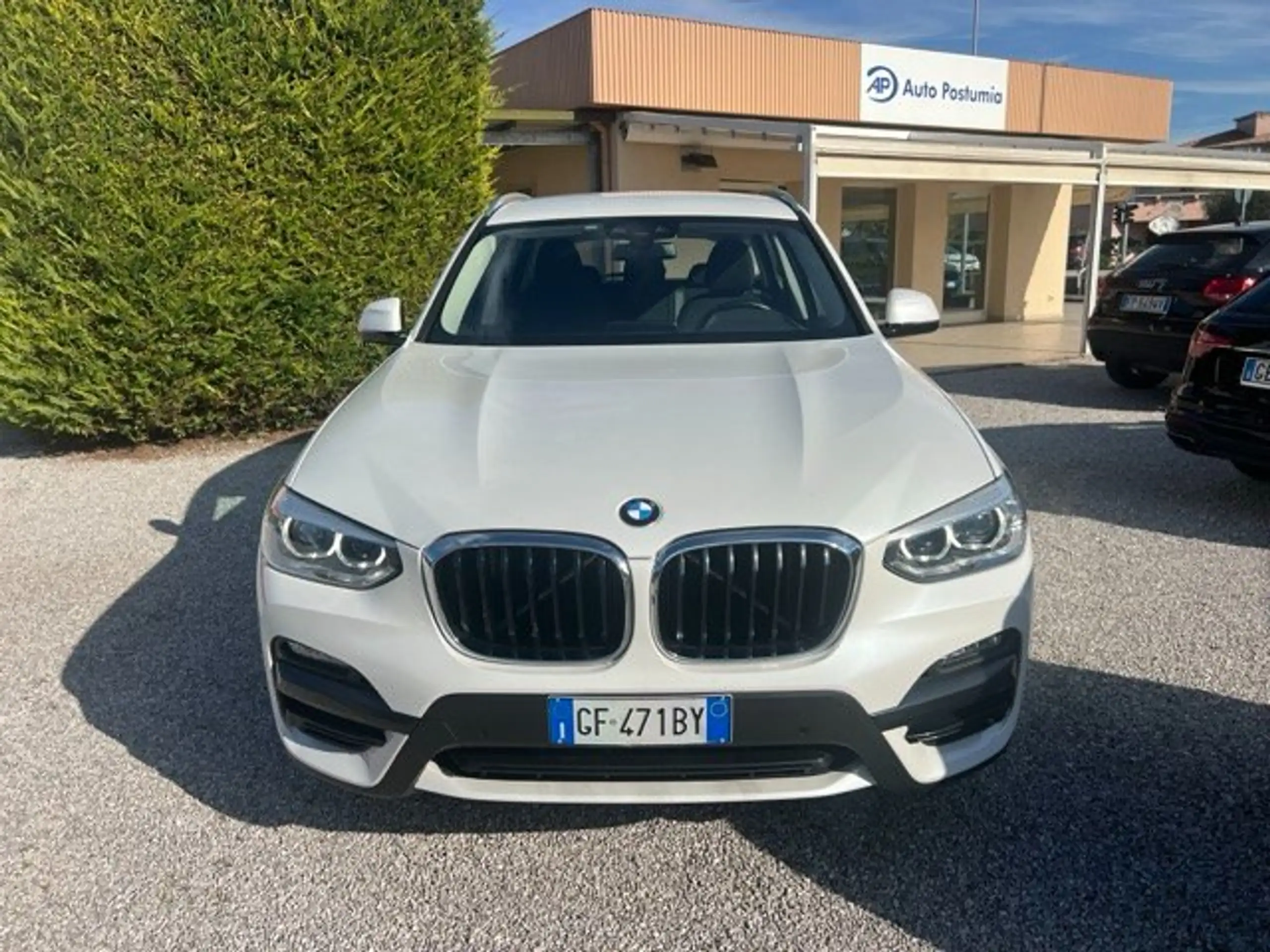 BMW - X3