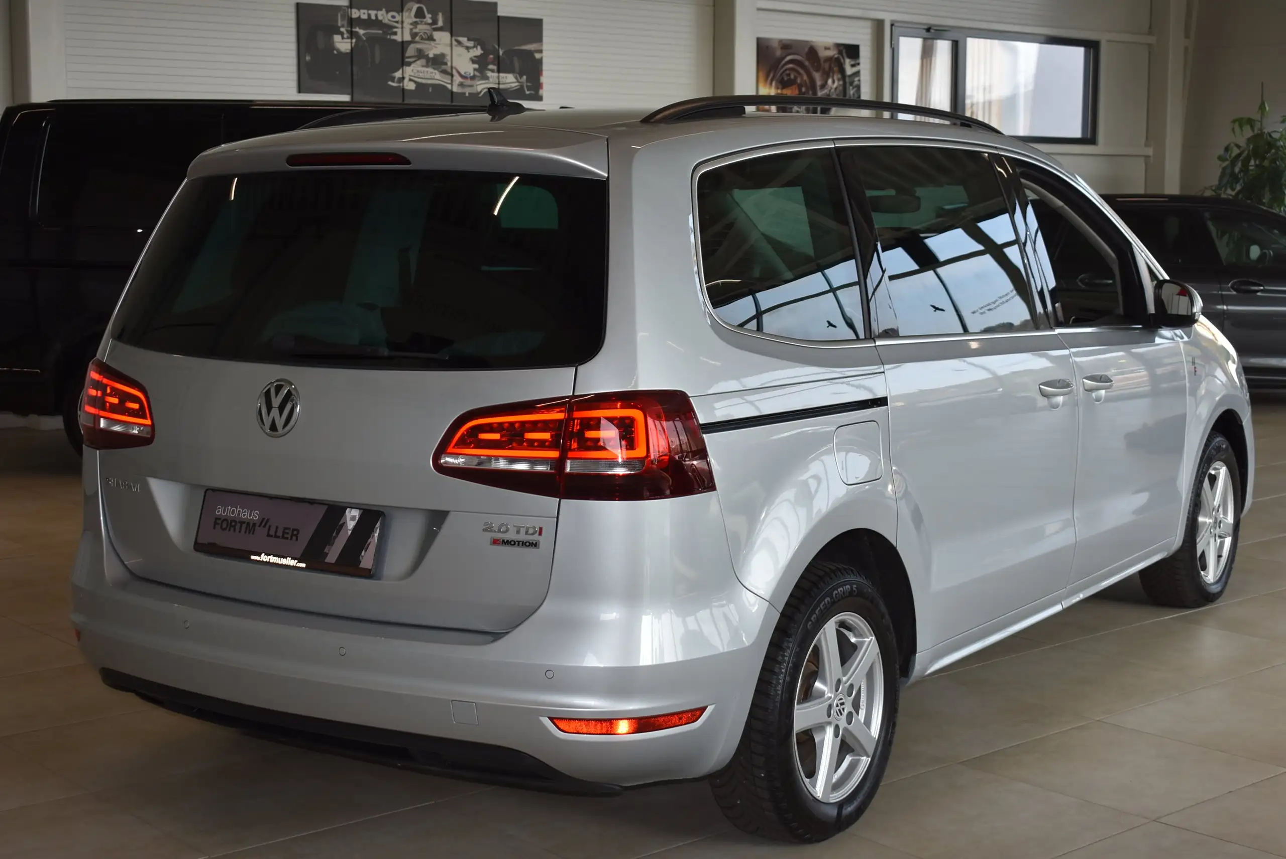 Volkswagen - Sharan