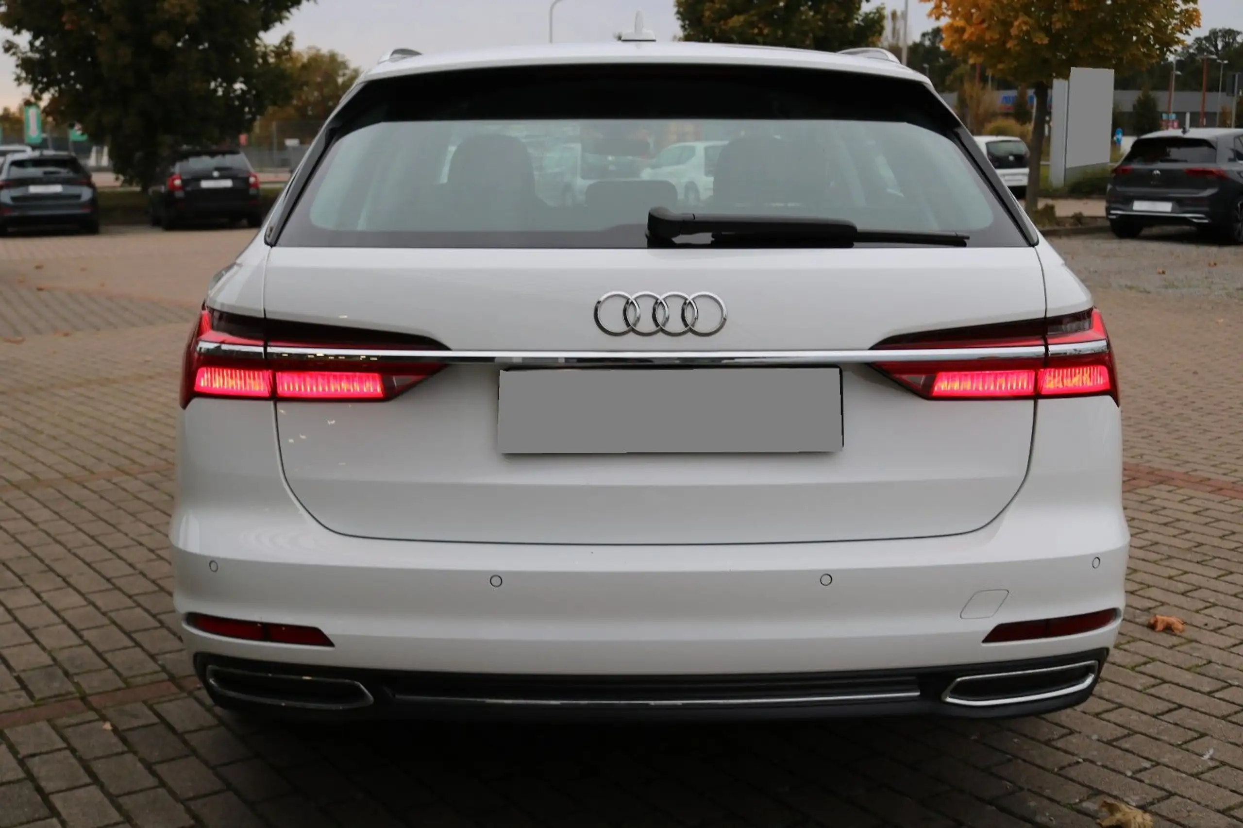 Audi - A6