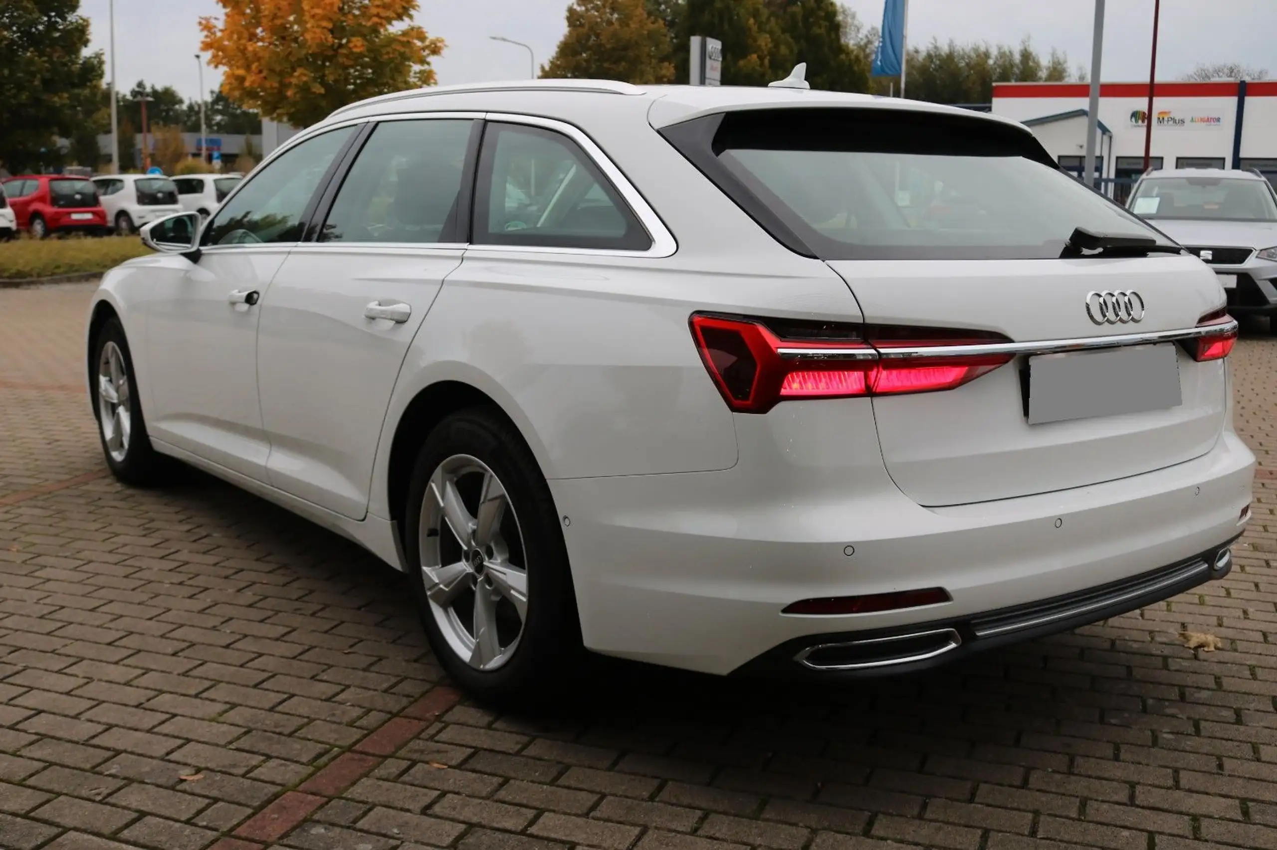 Audi - A6