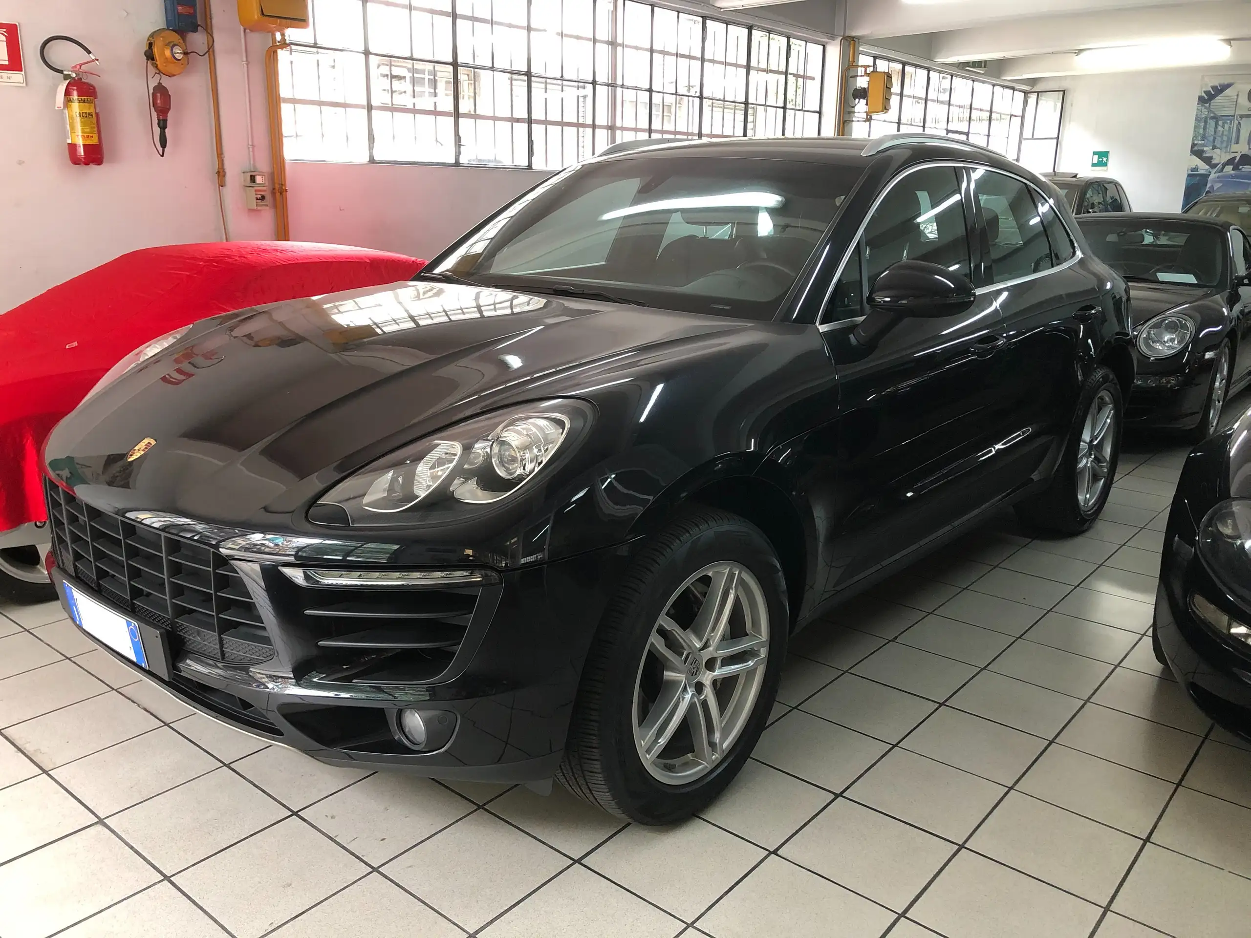 Porsche - Macan