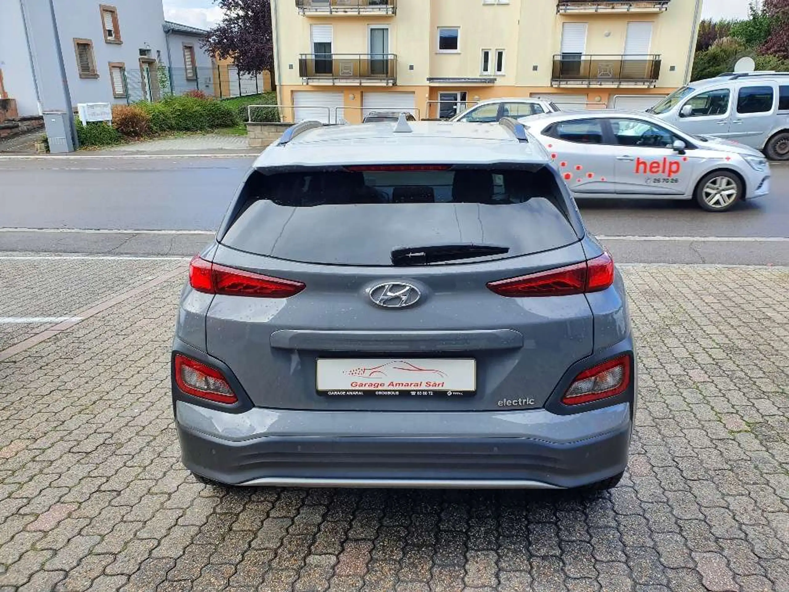 Hyundai - KONA