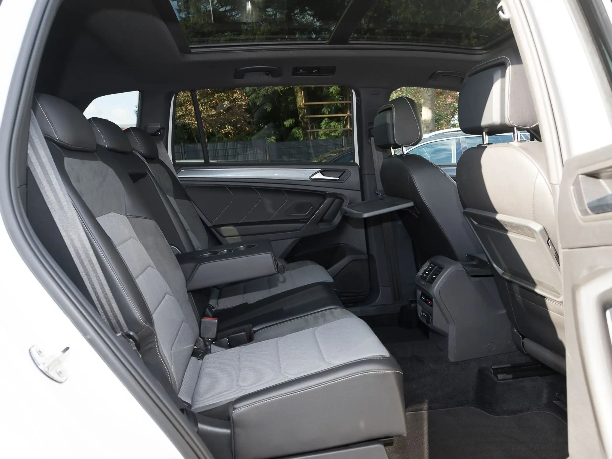 Volkswagen - Tiguan Allspace