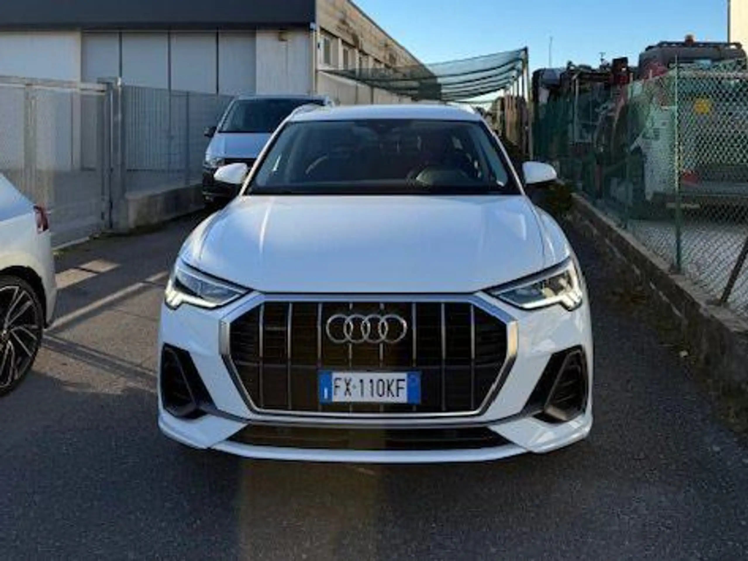 Audi - Q3