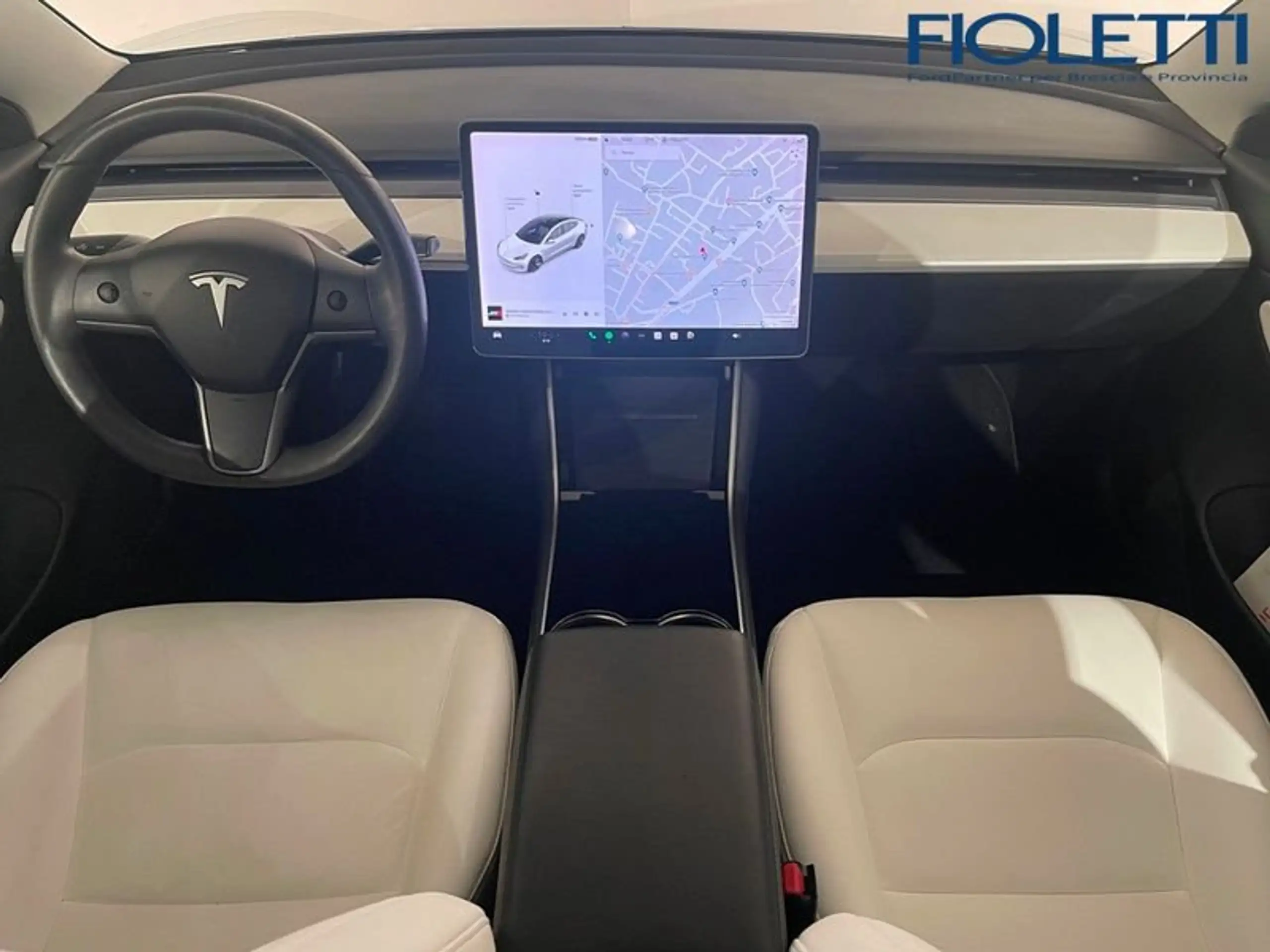 Tesla - Model 3